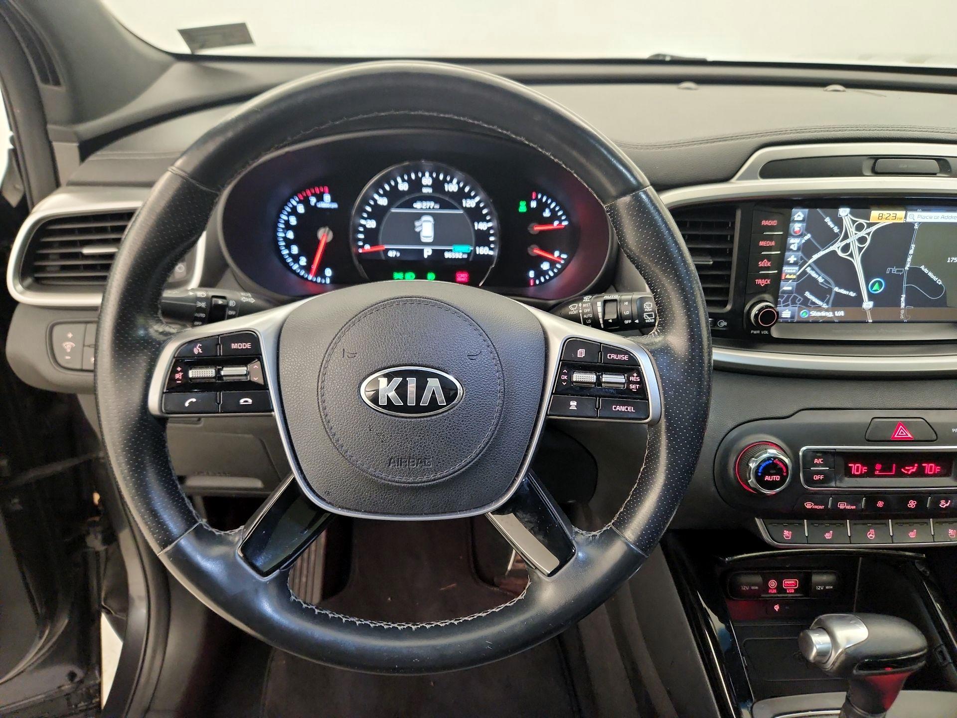 Thumbnail: 2019 Kia Sorento - 10