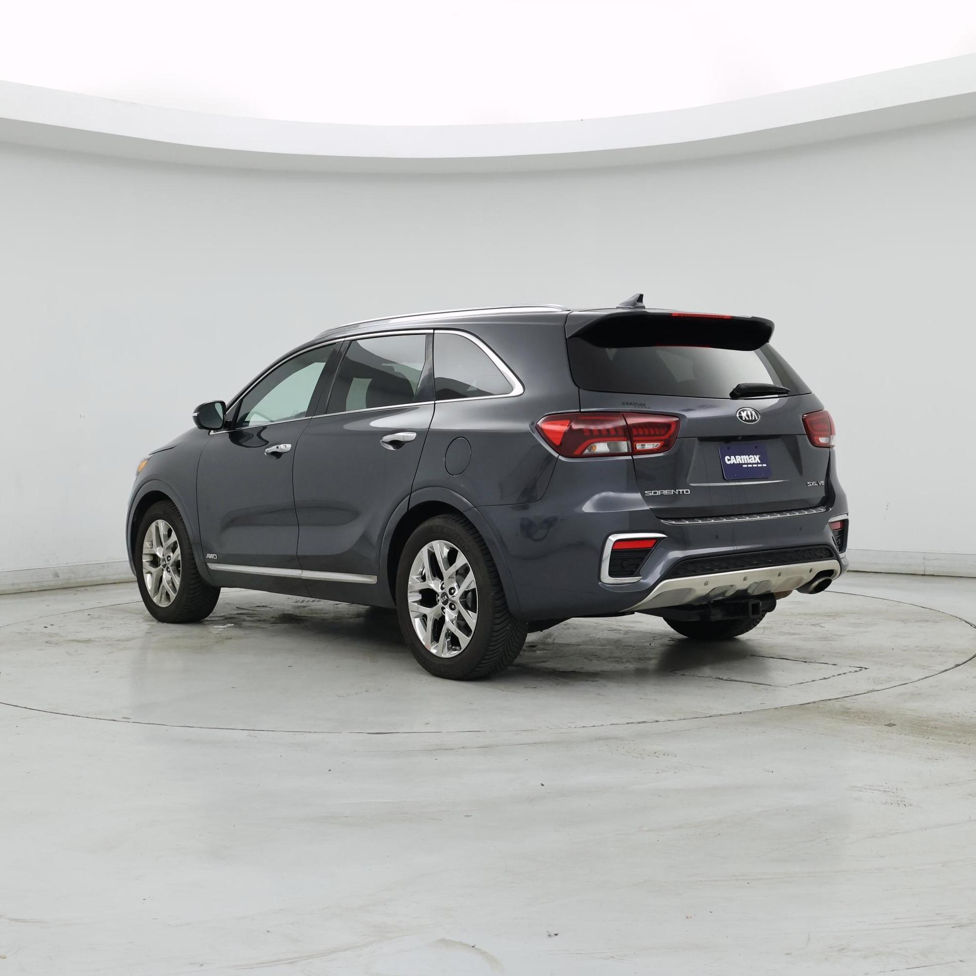 Thumbnail: 2019 Kia Sorento - 2