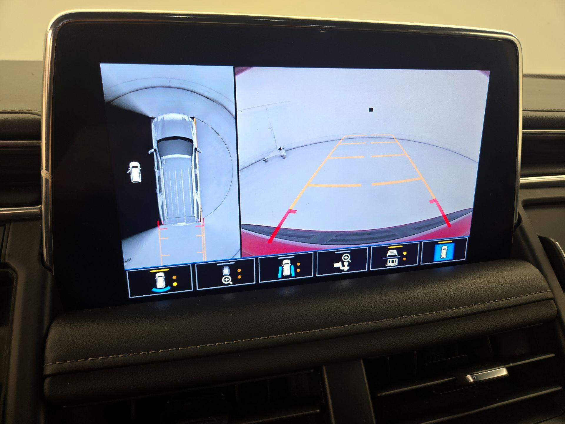 Thumbnail: 2021 Chevrolet Tahoe - 14