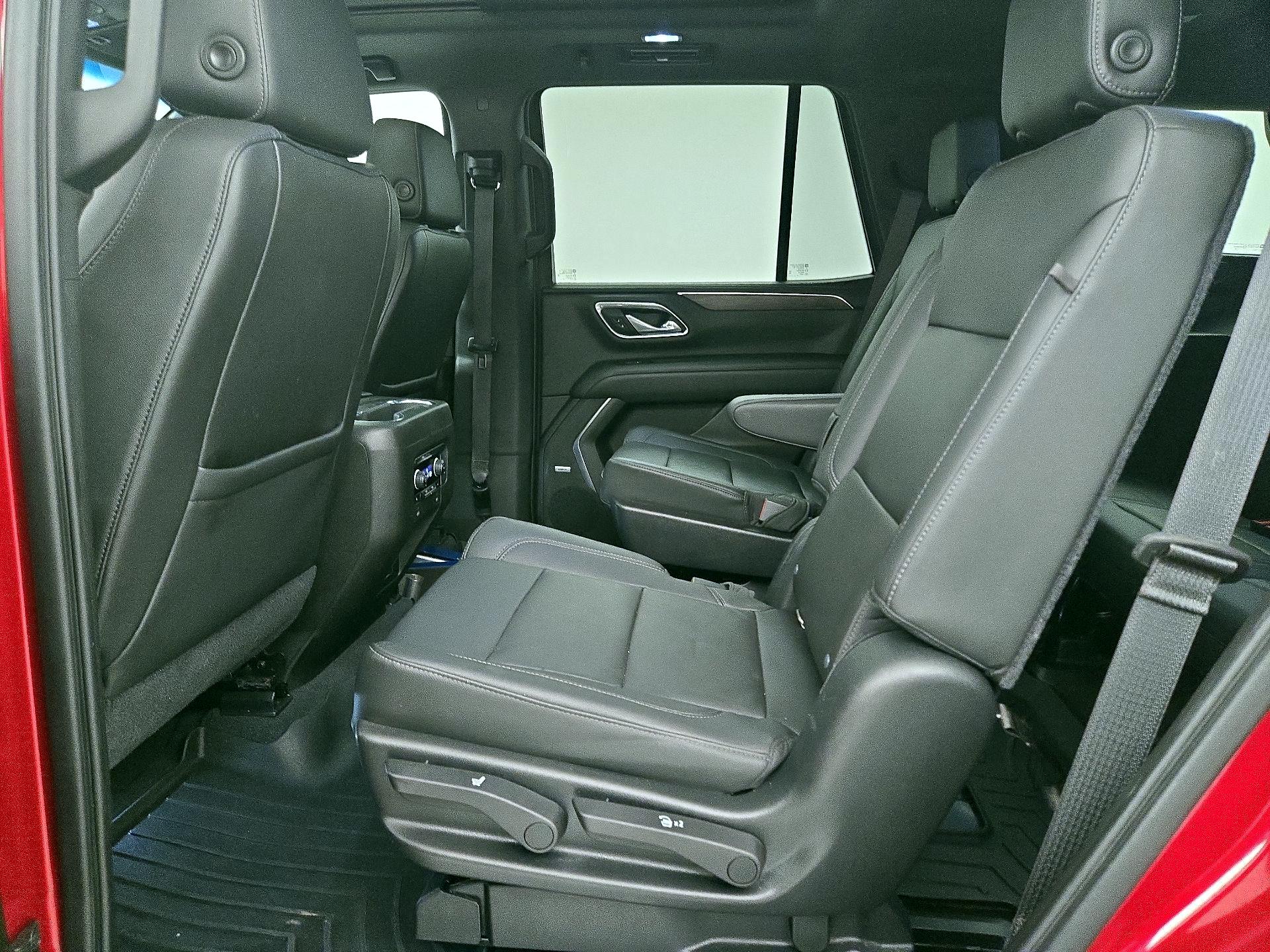 Thumbnail: 2021 Chevrolet Tahoe - 20