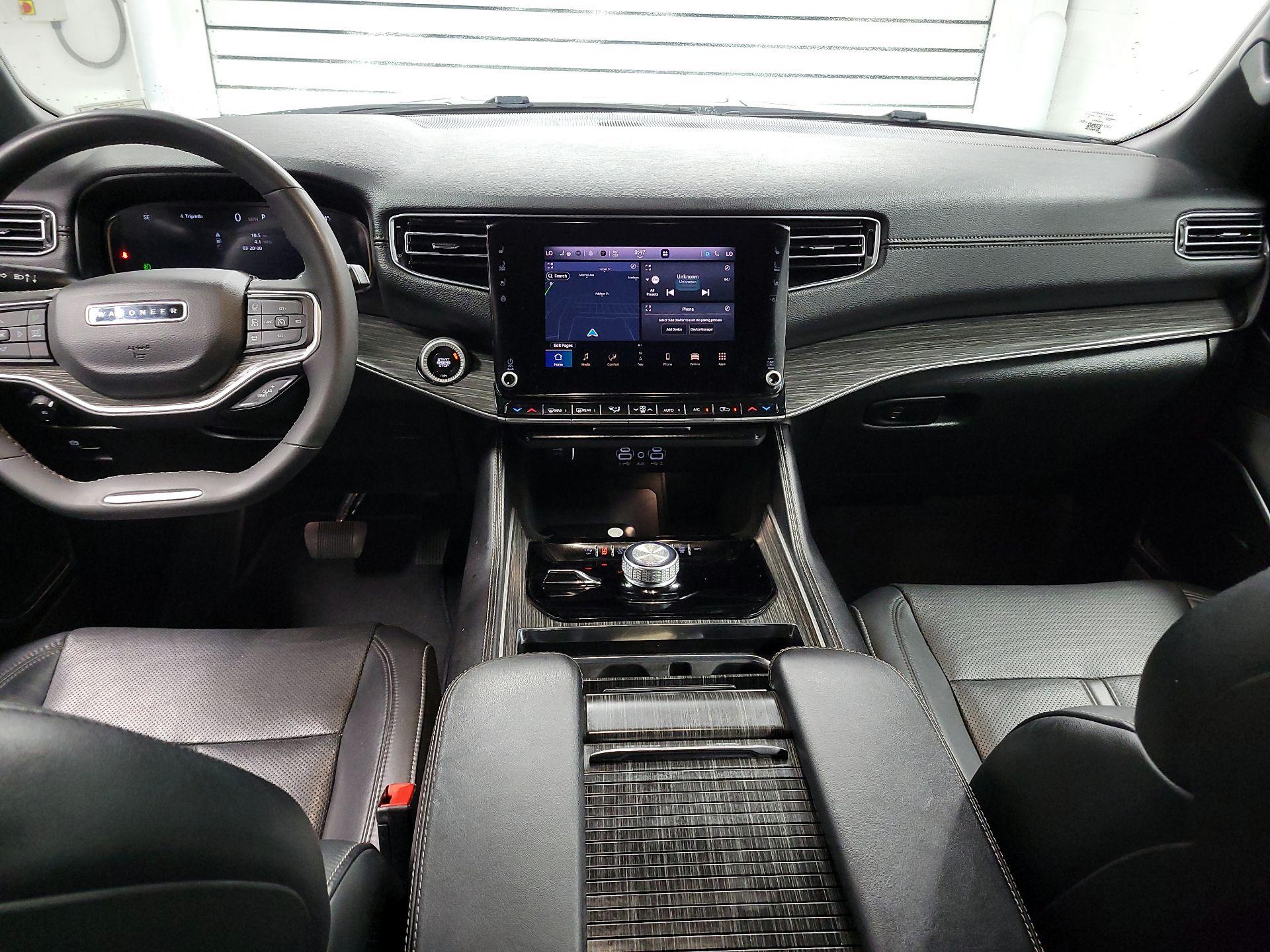 Thumbnail: 2024 Jeep Wagoneer - 9