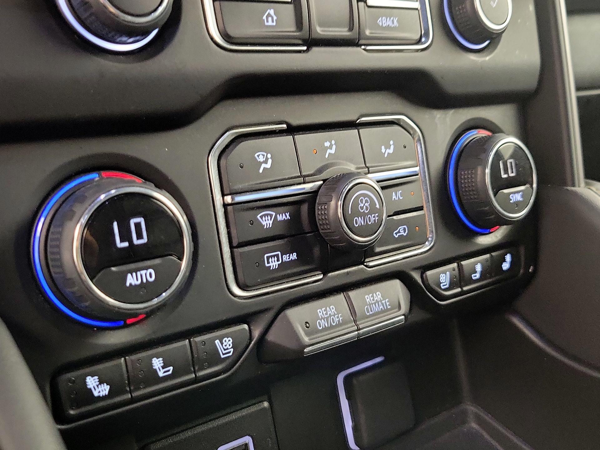 Thumbnail: 2023 Chevrolet Suburban - 16