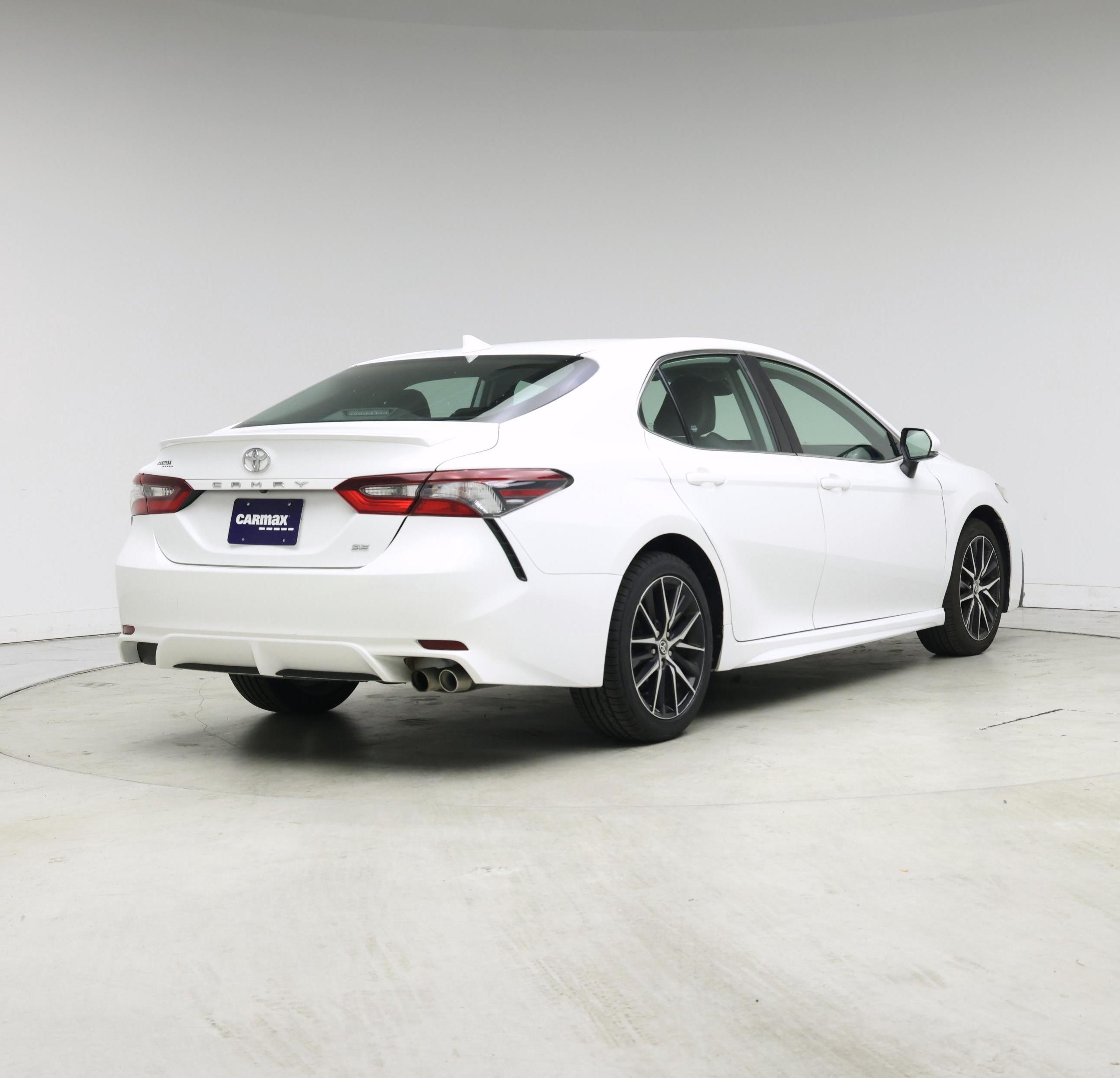 Thumbnail: 2023 Toyota Camry - 8