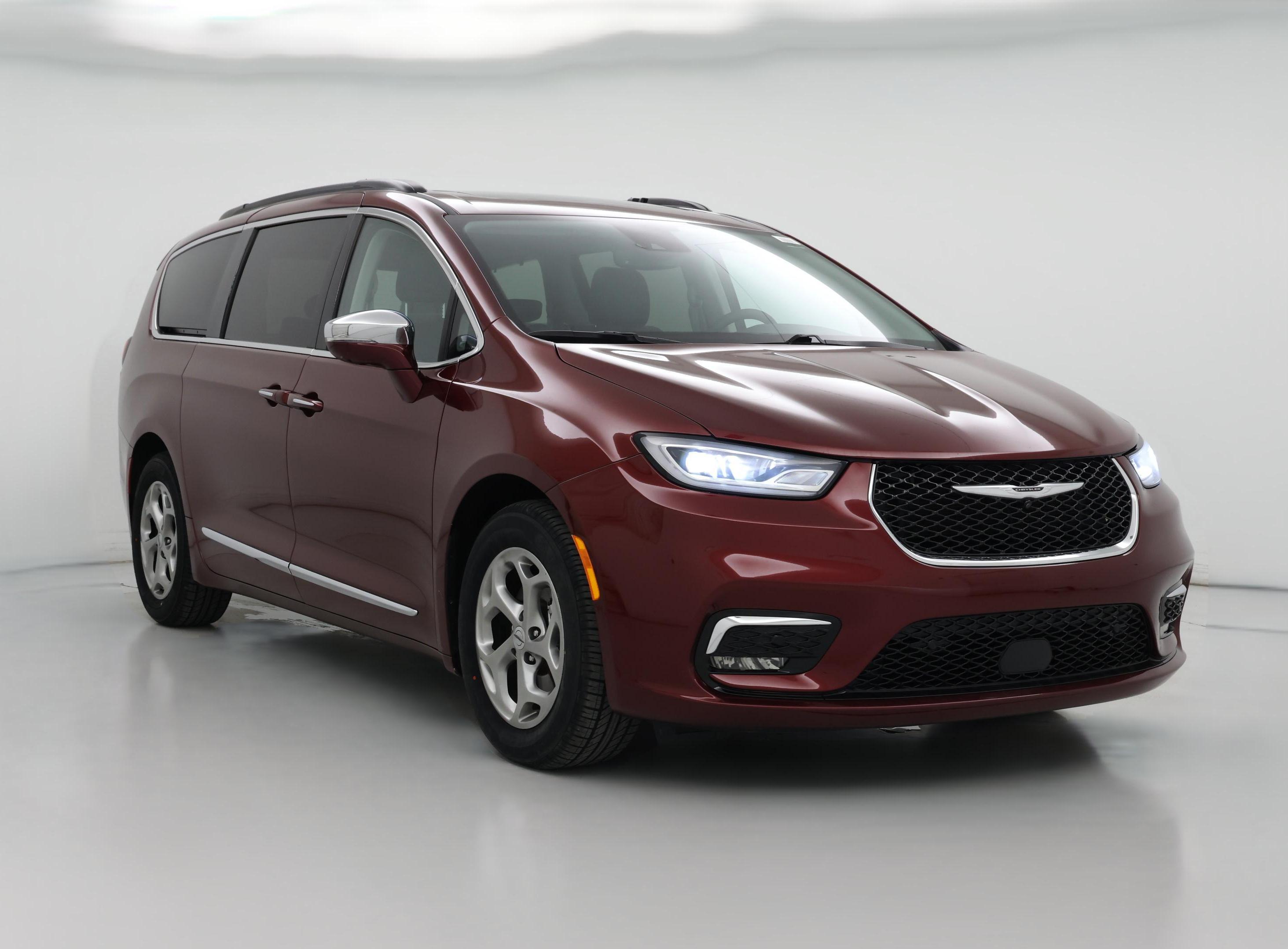 Thumbnail: 2022 Chrysler Pacifica - 1