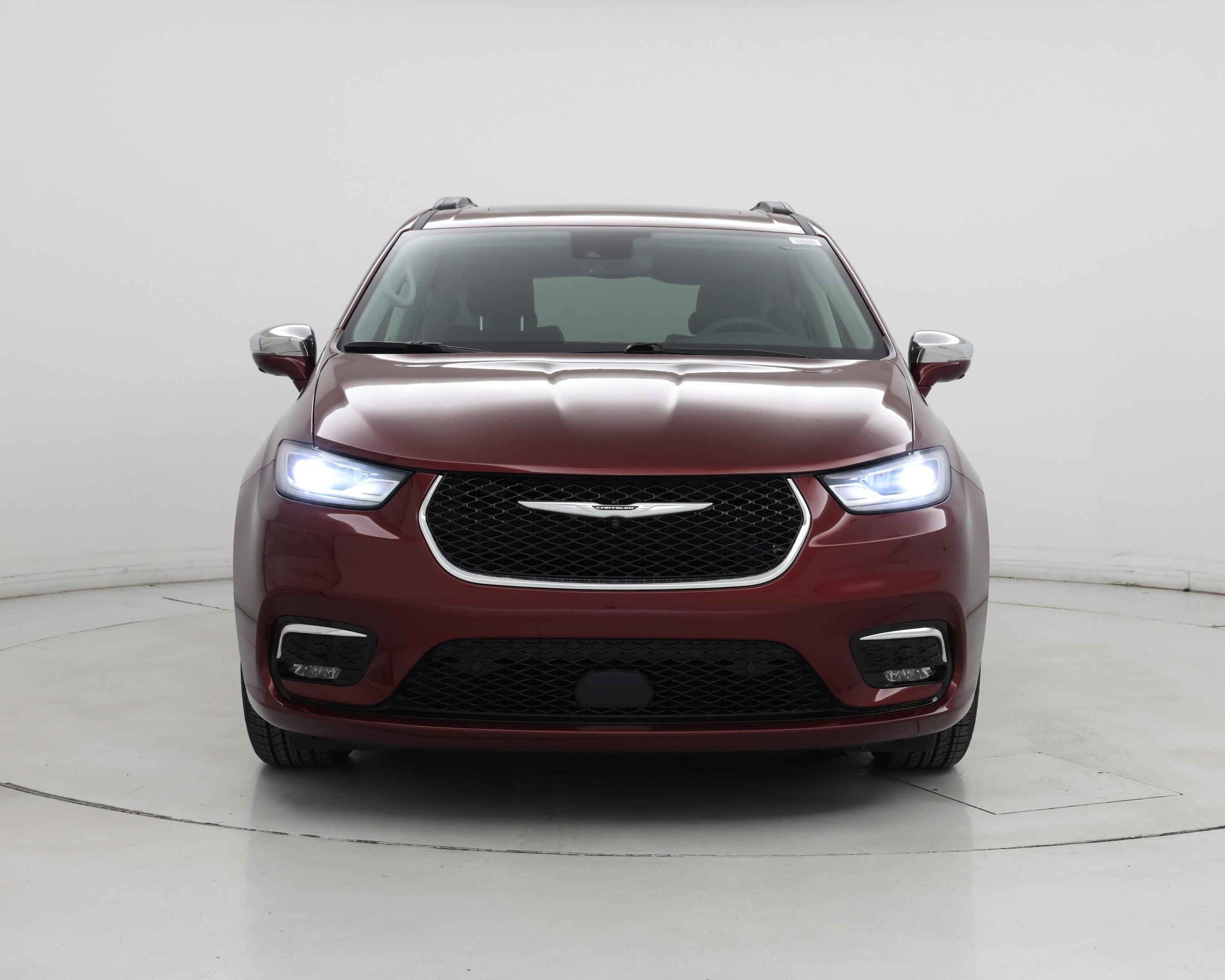 Thumbnail: 2022 Chrysler Pacifica - 5