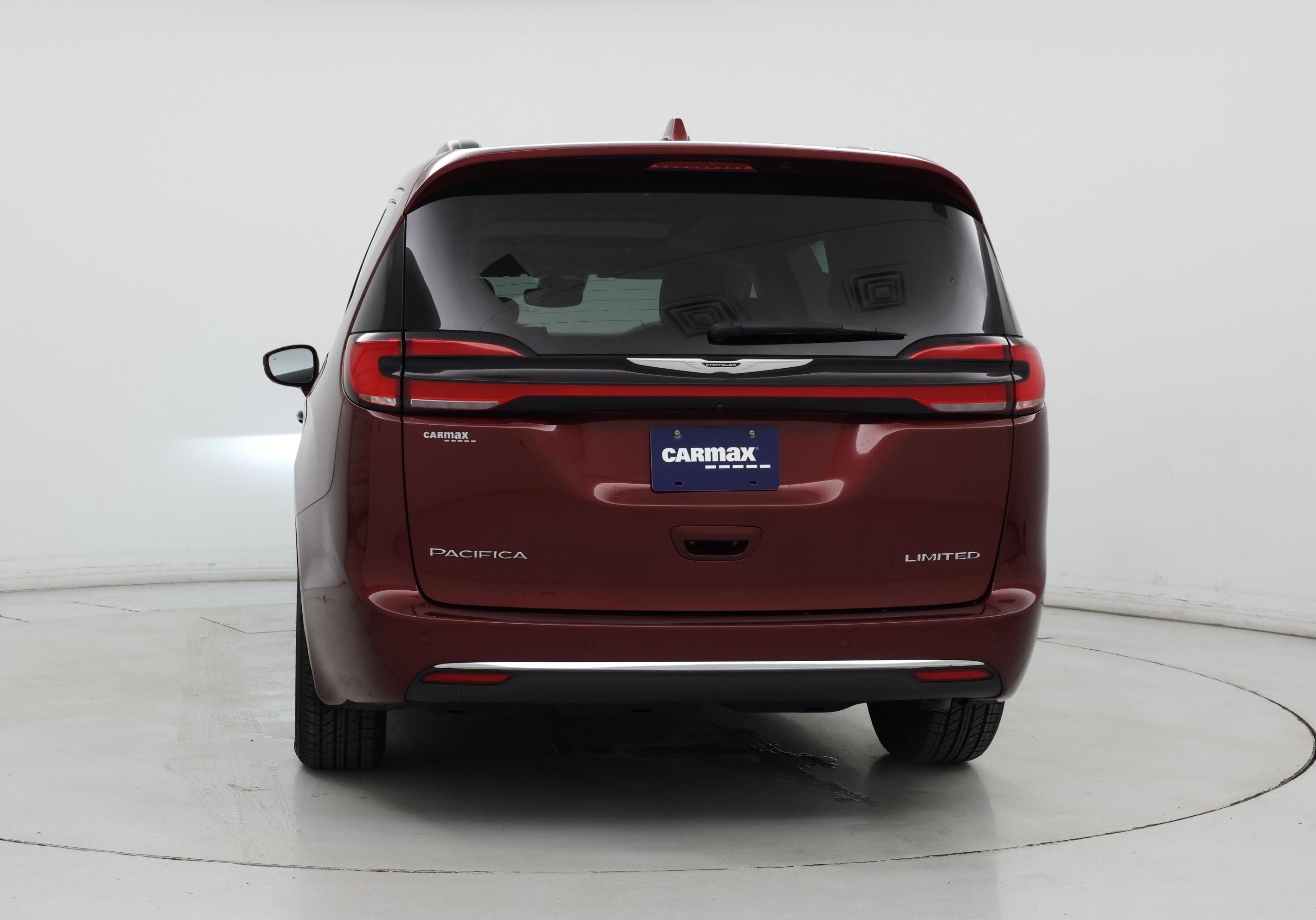 Thumbnail: 2022 Chrysler Pacifica - 6