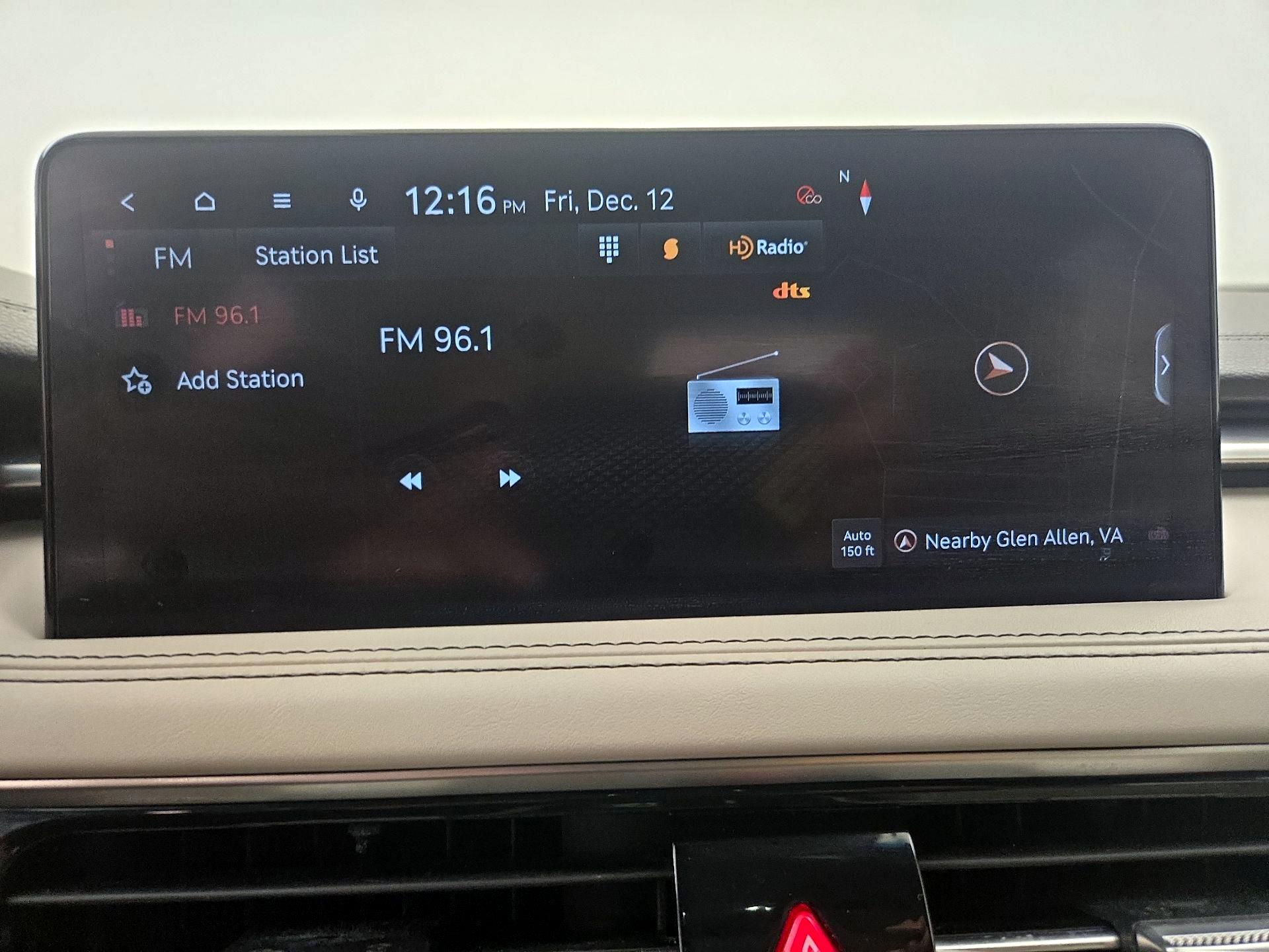 Thumbnail: 2024 Genesis G70 - 16