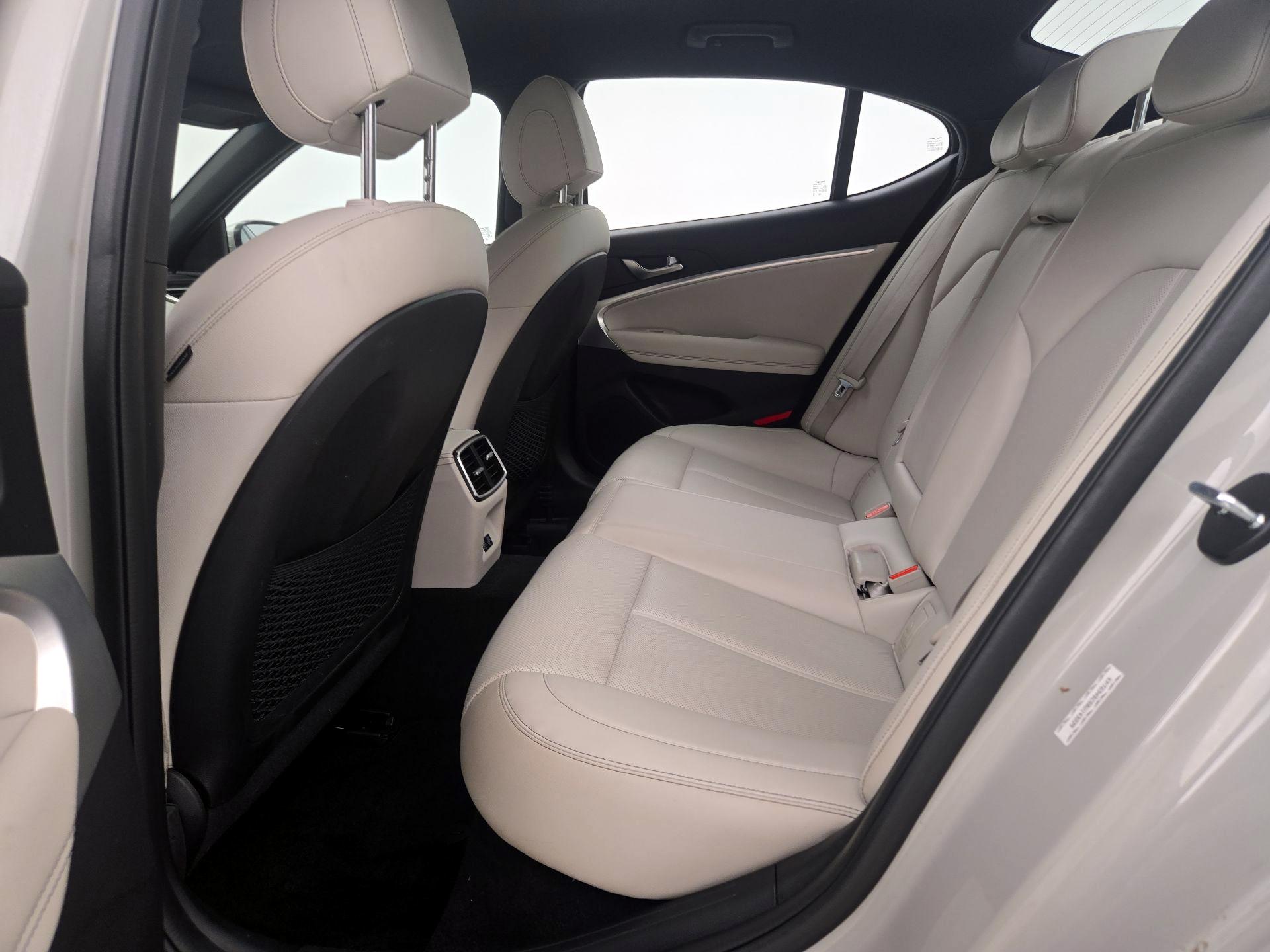 Thumbnail: 2024 Genesis G70 - 20