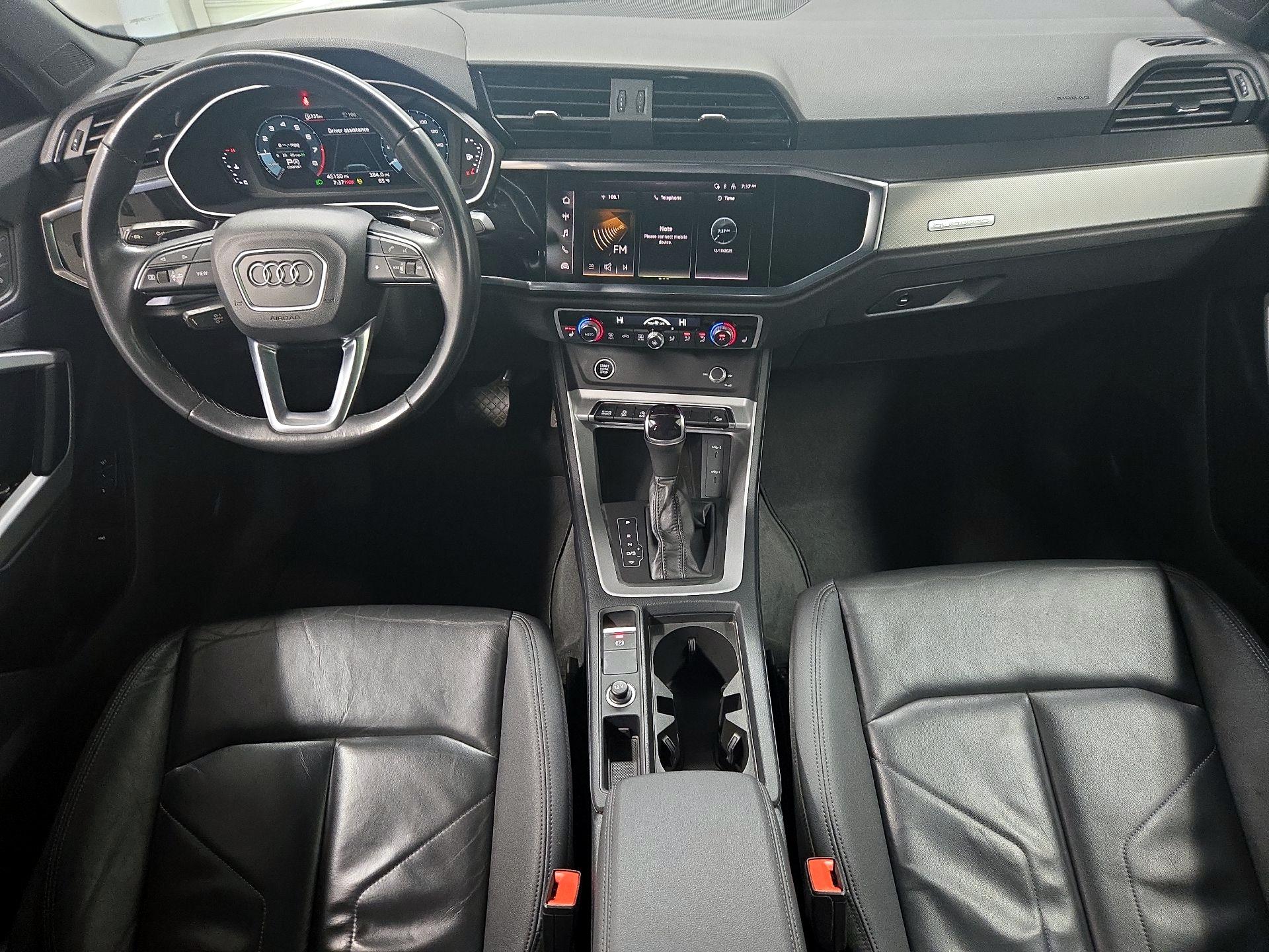 Thumbnail: 2023 Audi Q3 - 9