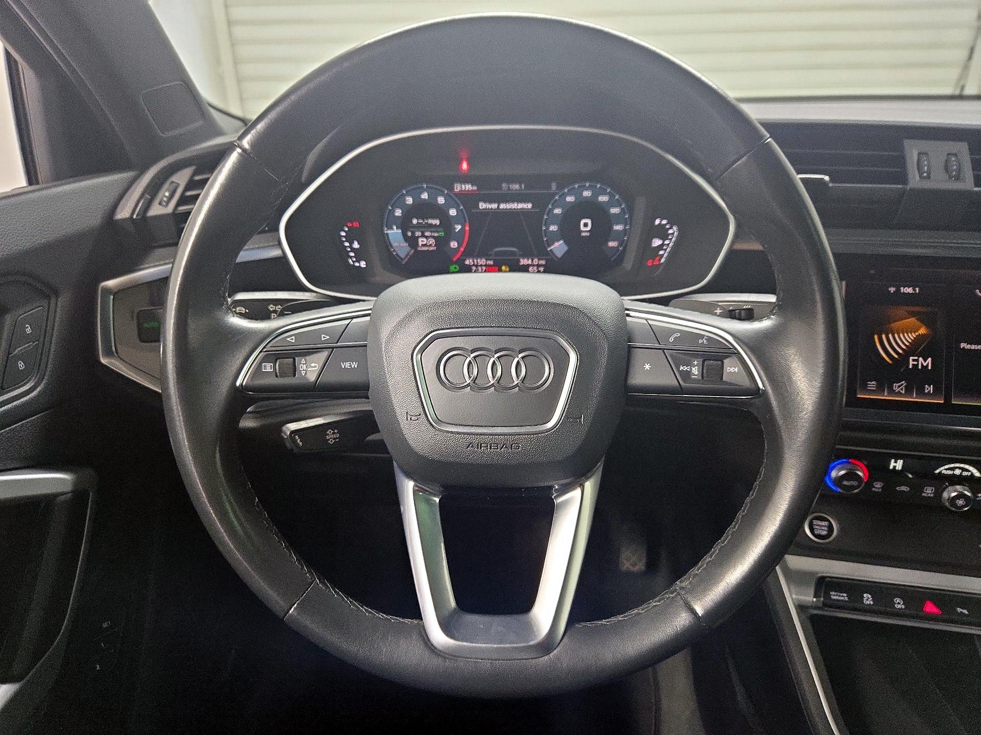 Thumbnail: 2023 Audi Q3 - 10