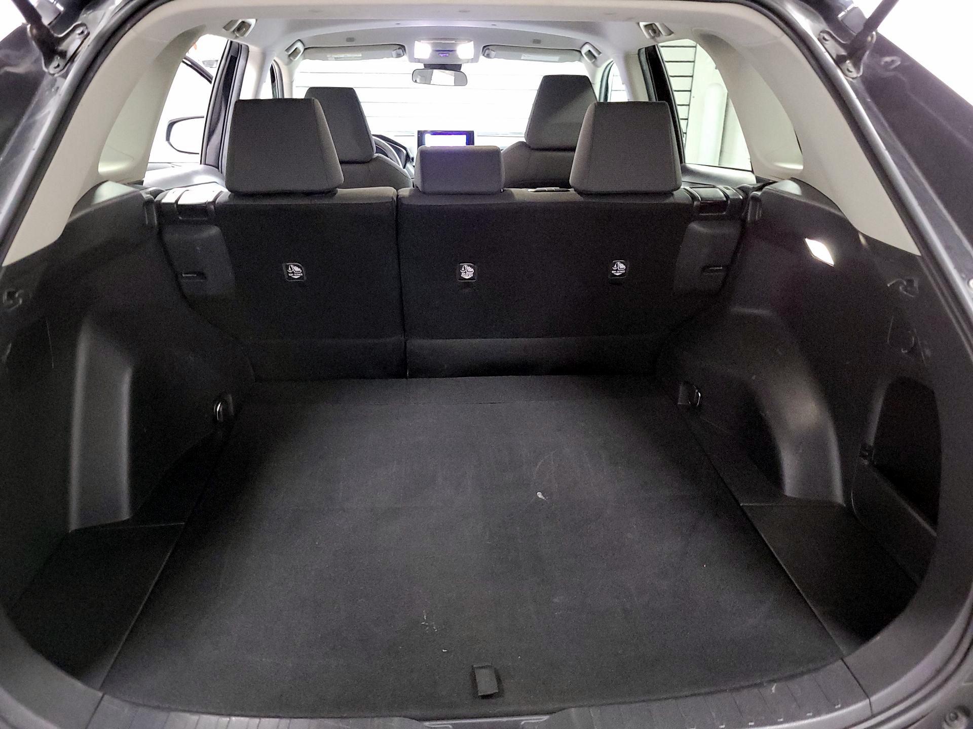 Thumbnail: 2023 Toyota RAV4 - 20