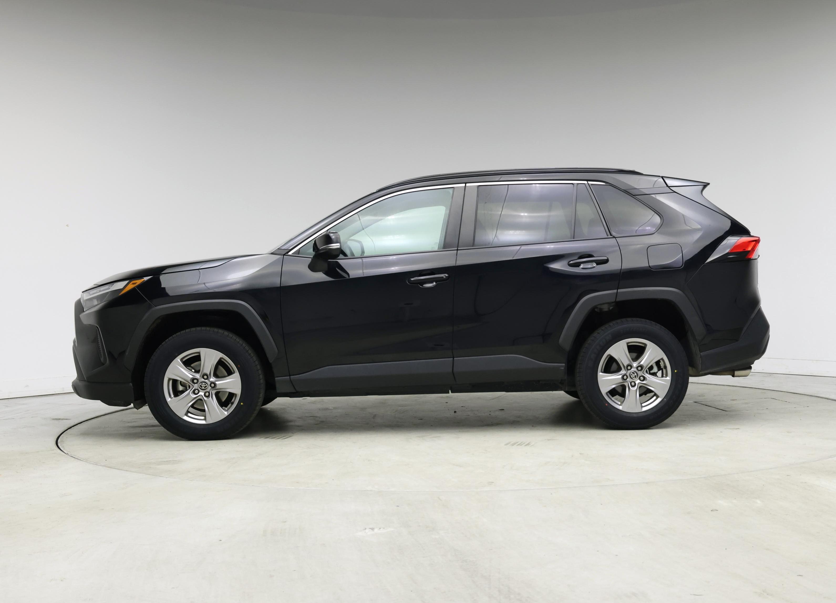 Thumbnail: 2023 Toyota RAV4 - 3