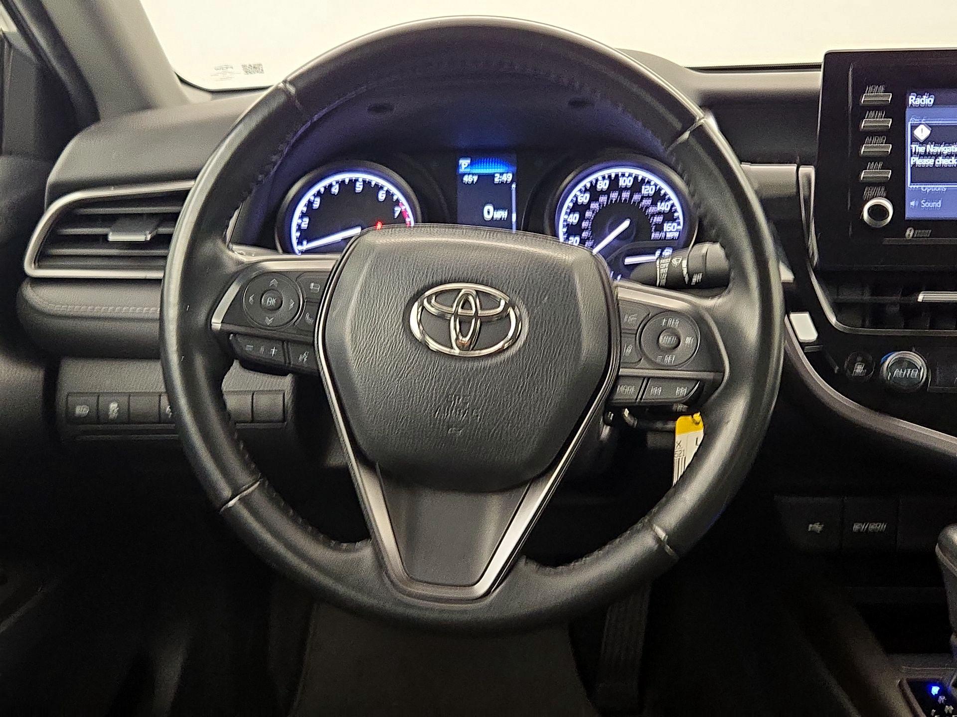 Thumbnail: 2023 Toyota Camry - 10