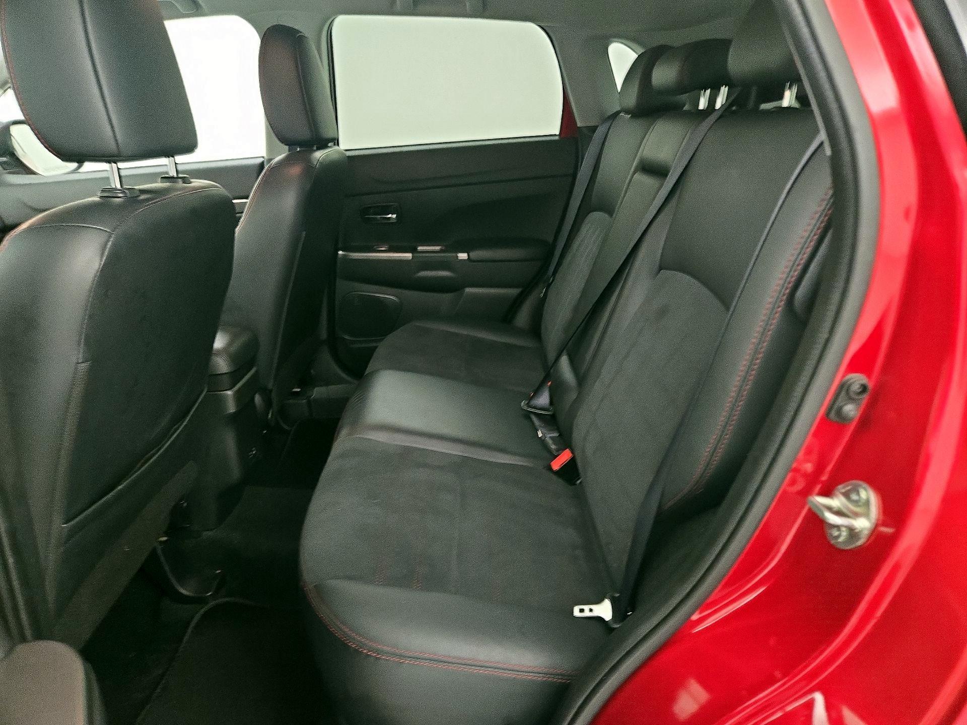 Thumbnail: 2022 Mitsubishi Outlander Sport - 19