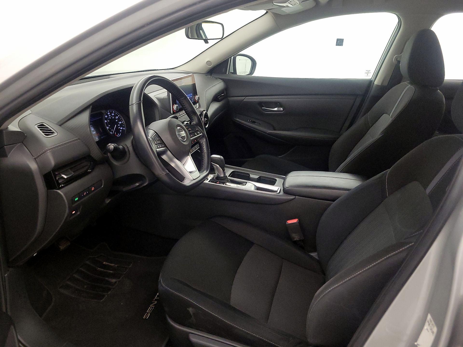 Thumbnail: 2022 Nissan Sentra - 11