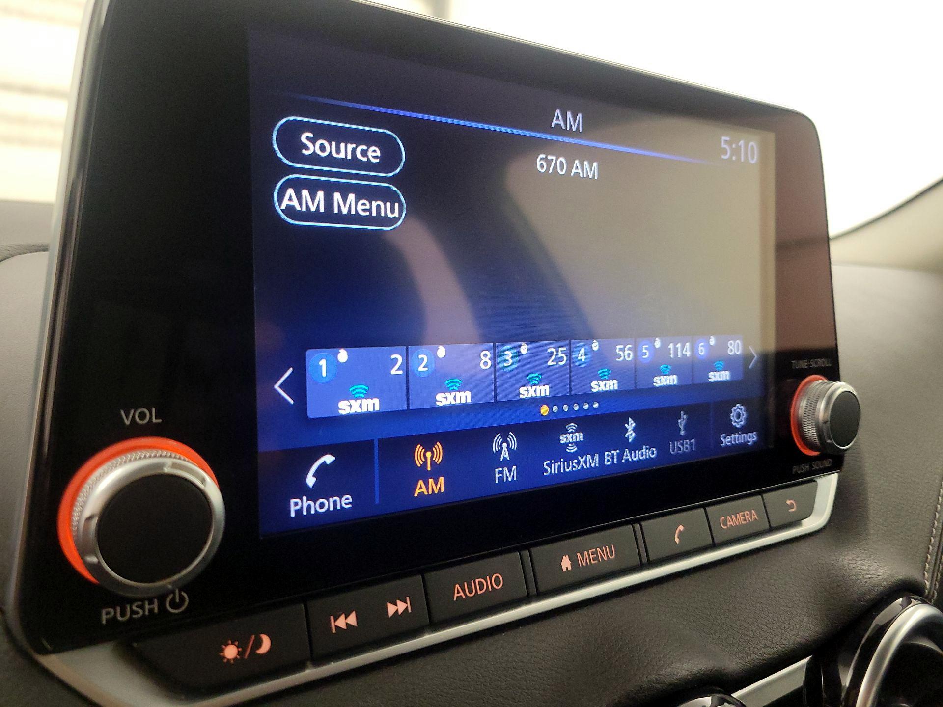 Thumbnail: 2022 Nissan Sentra - 15