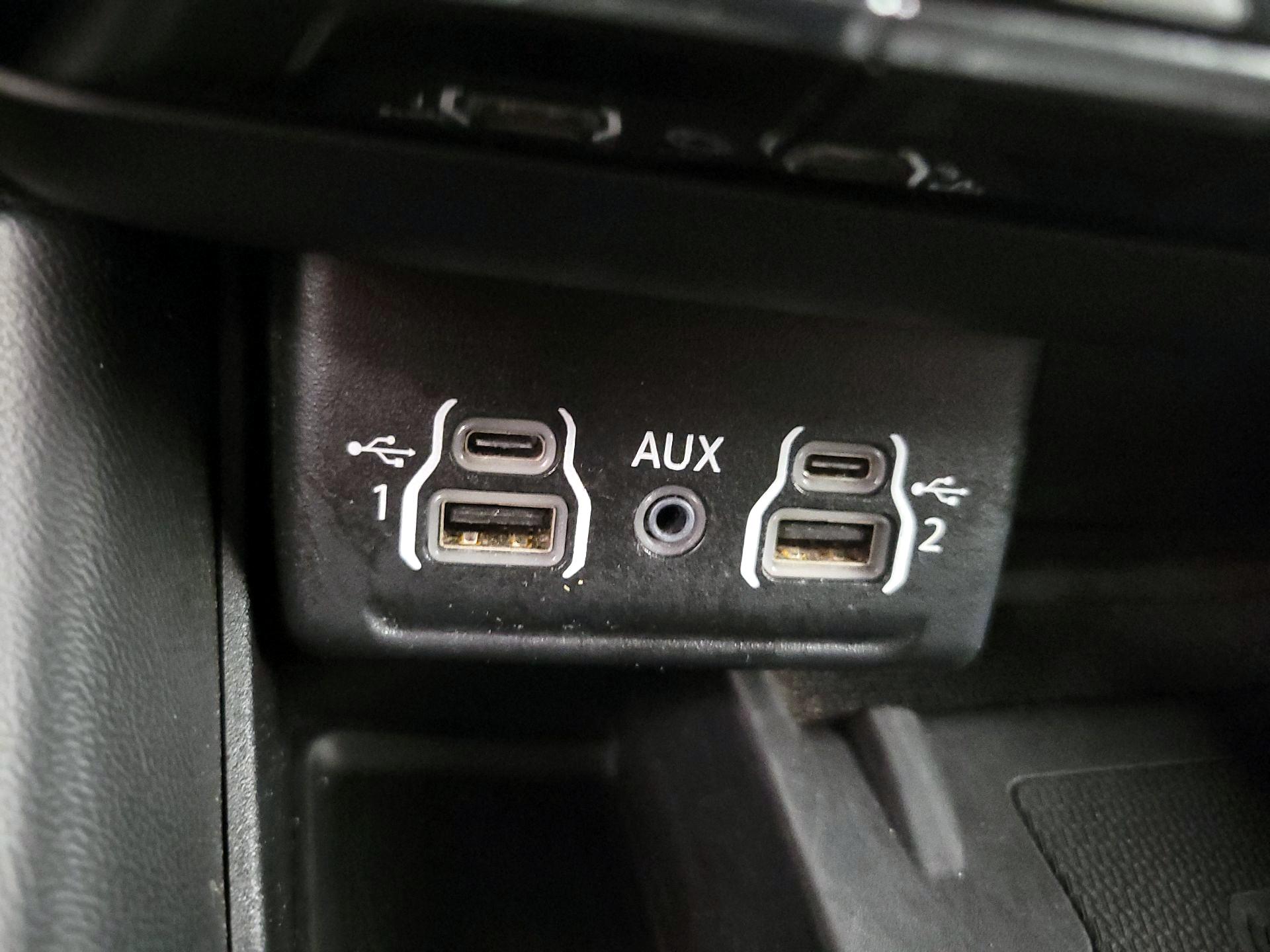 Thumbnail: 2022 Dodge Durango - 19