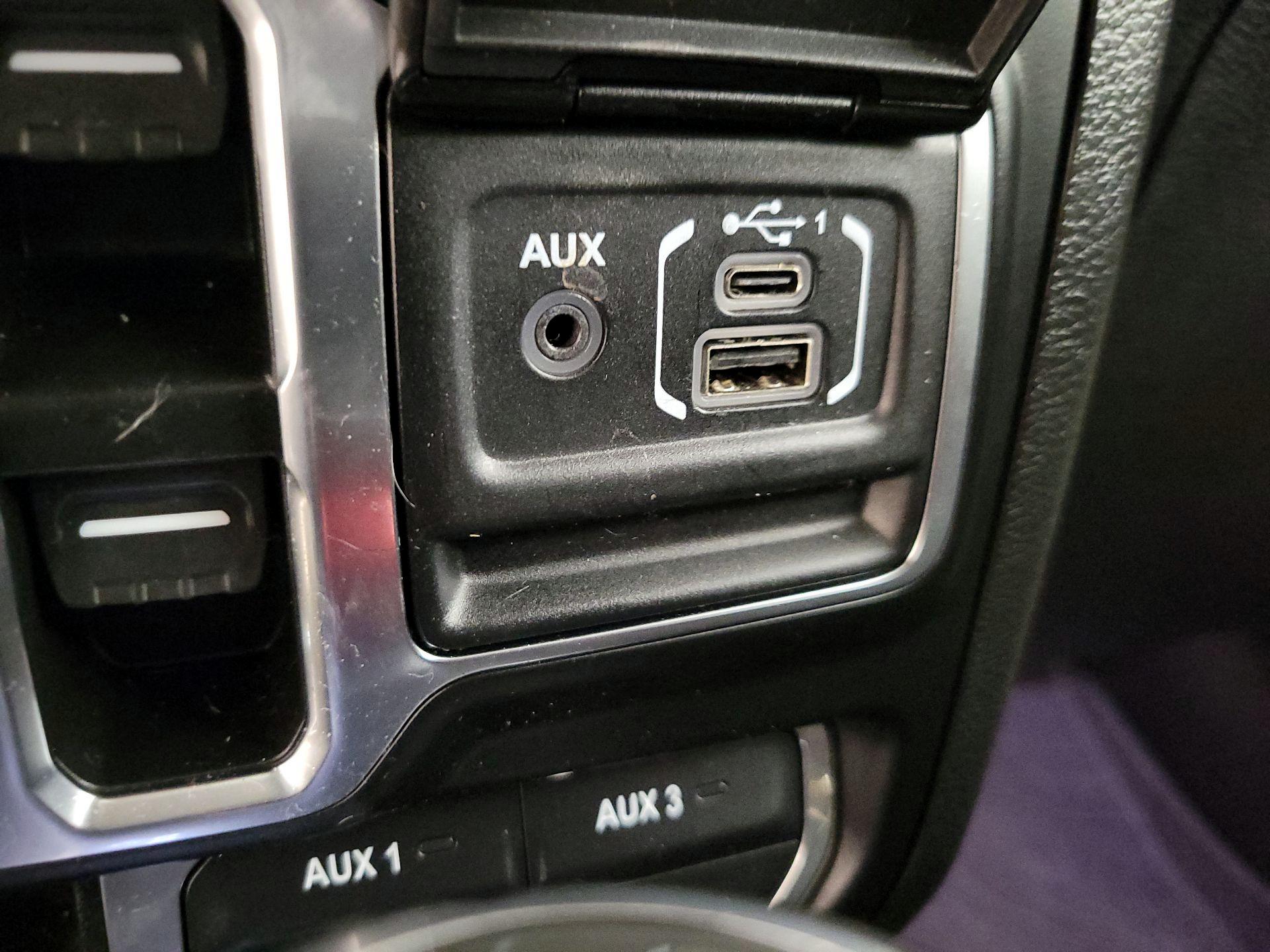 Thumbnail: 2023 Jeep Wrangler - 18