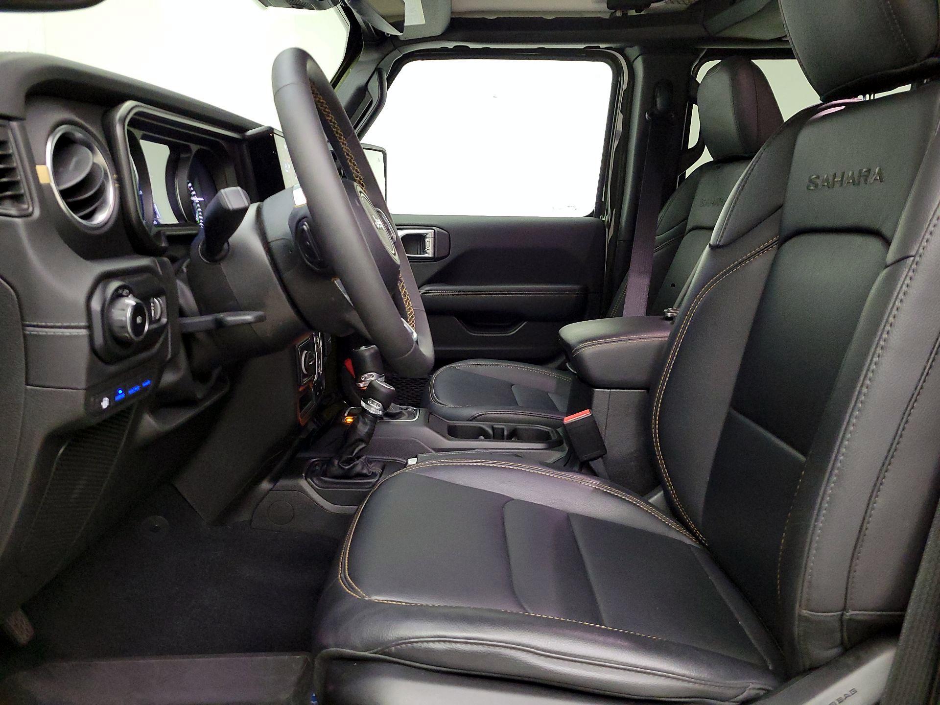 Thumbnail: 2024 Jeep Wrangler - 11