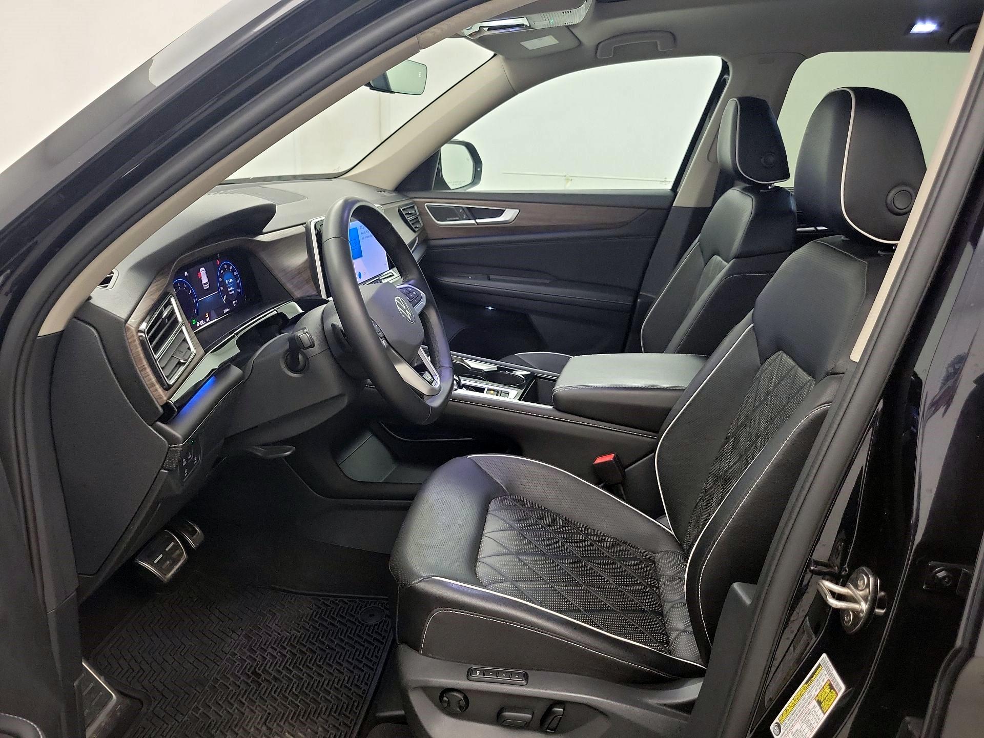 Thumbnail: 2024 Volkswagen Atlas - 11