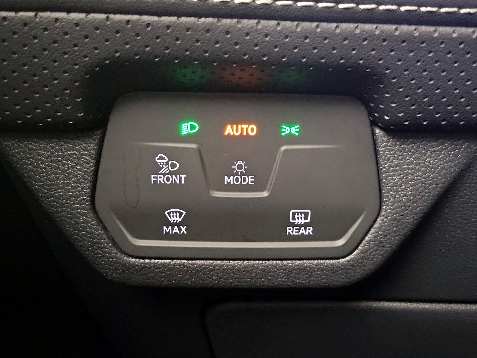 Thumbnail: 2024 Volkswagen Atlas - 13