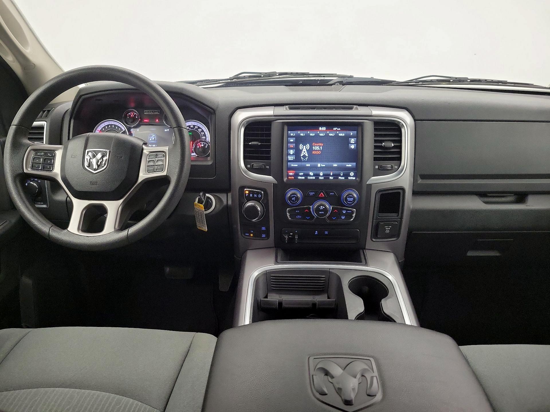 Thumbnail: 2023 RAM 1500 Classic - 9