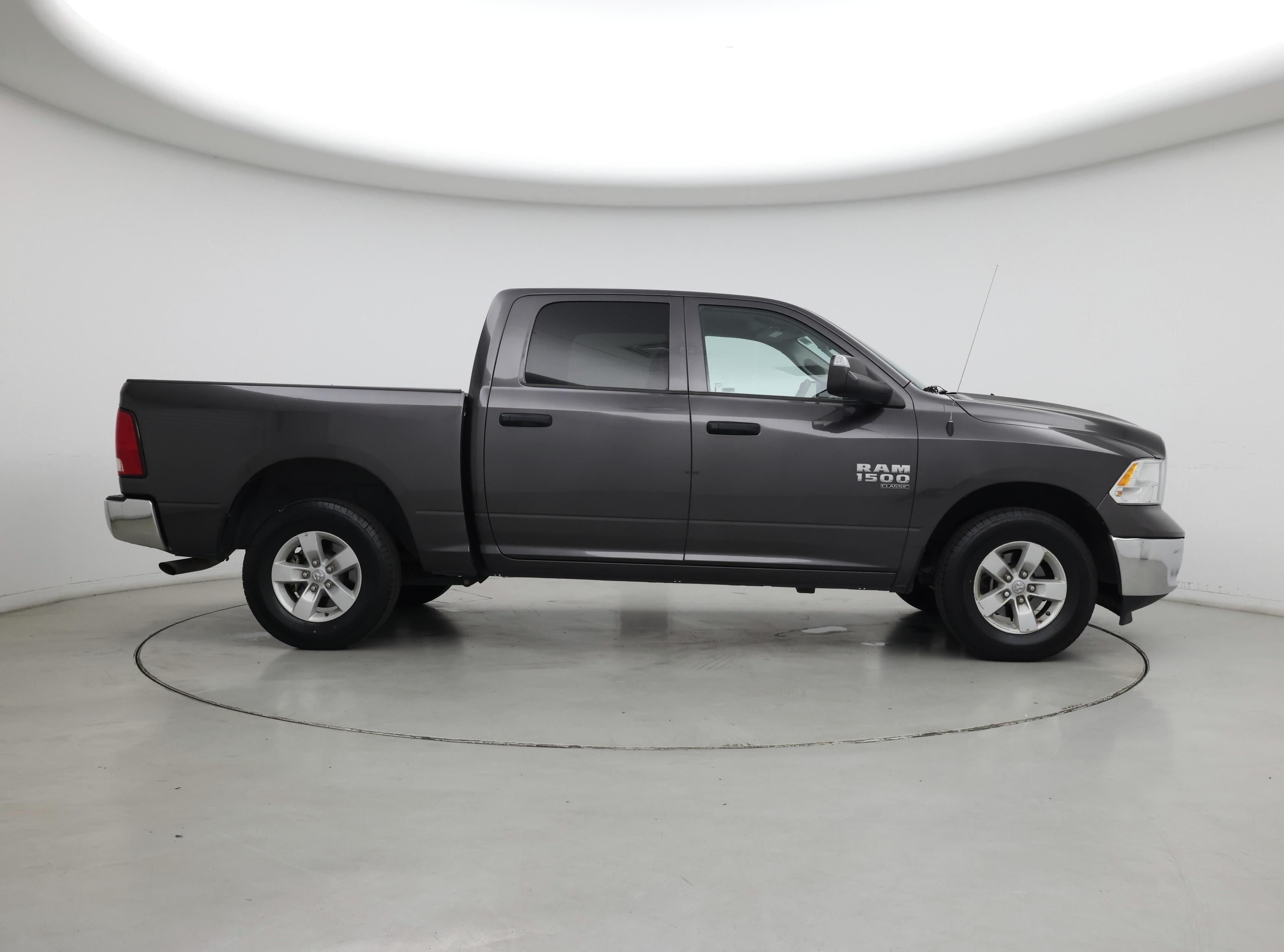 Thumbnail: 2023 RAM 1500 Classic - 7