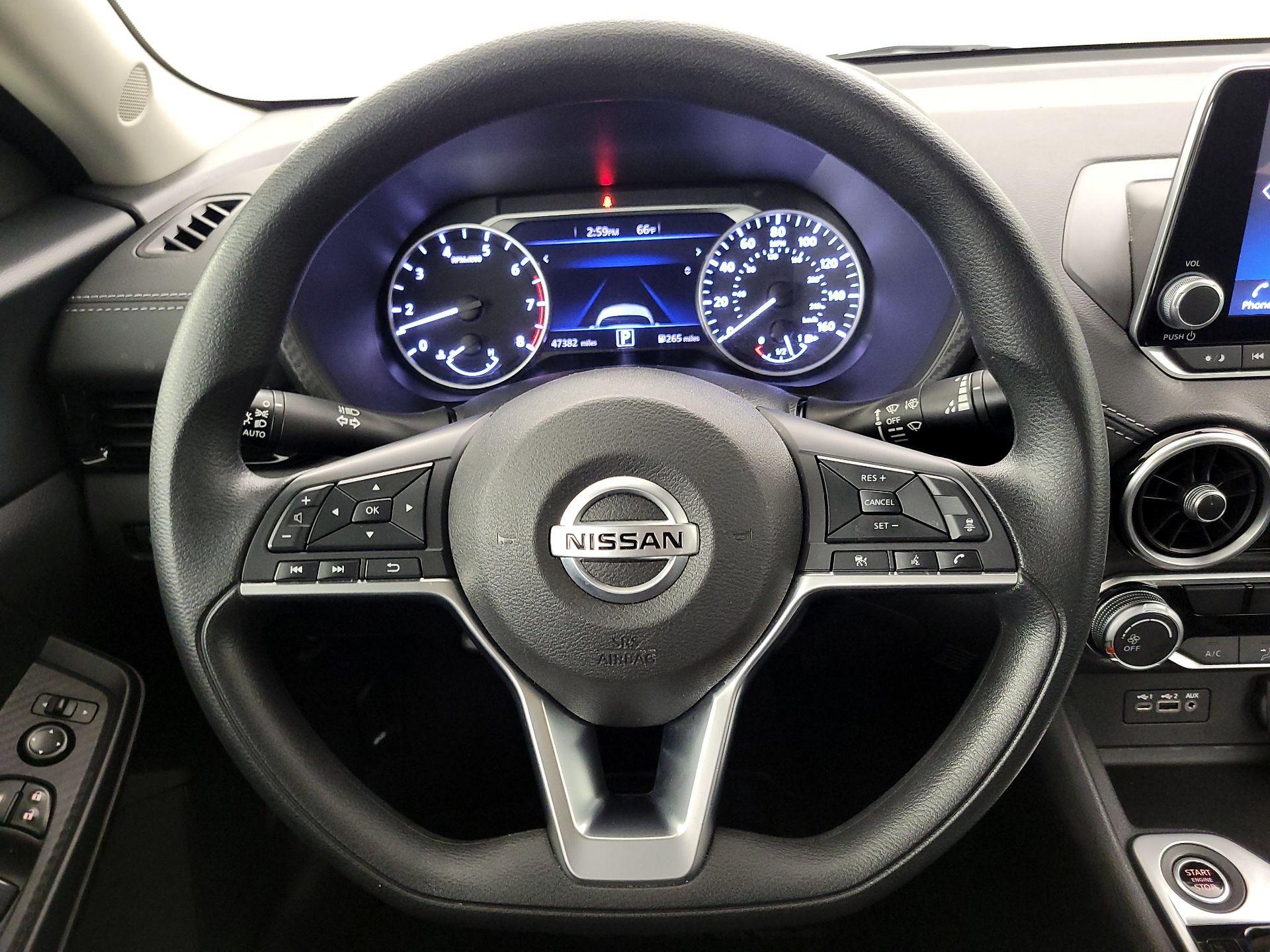 Thumbnail: 2023 Nissan Sentra - 10