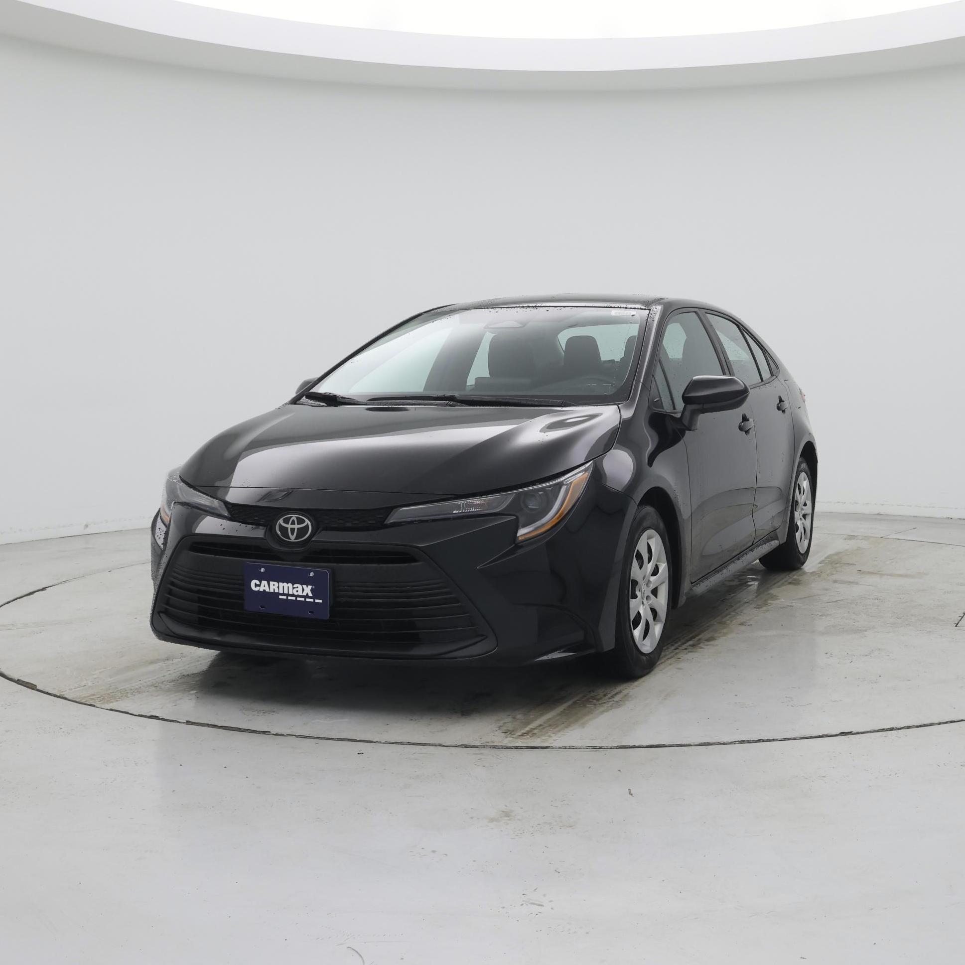 Thumbnail: 2023 Toyota Corolla - 4