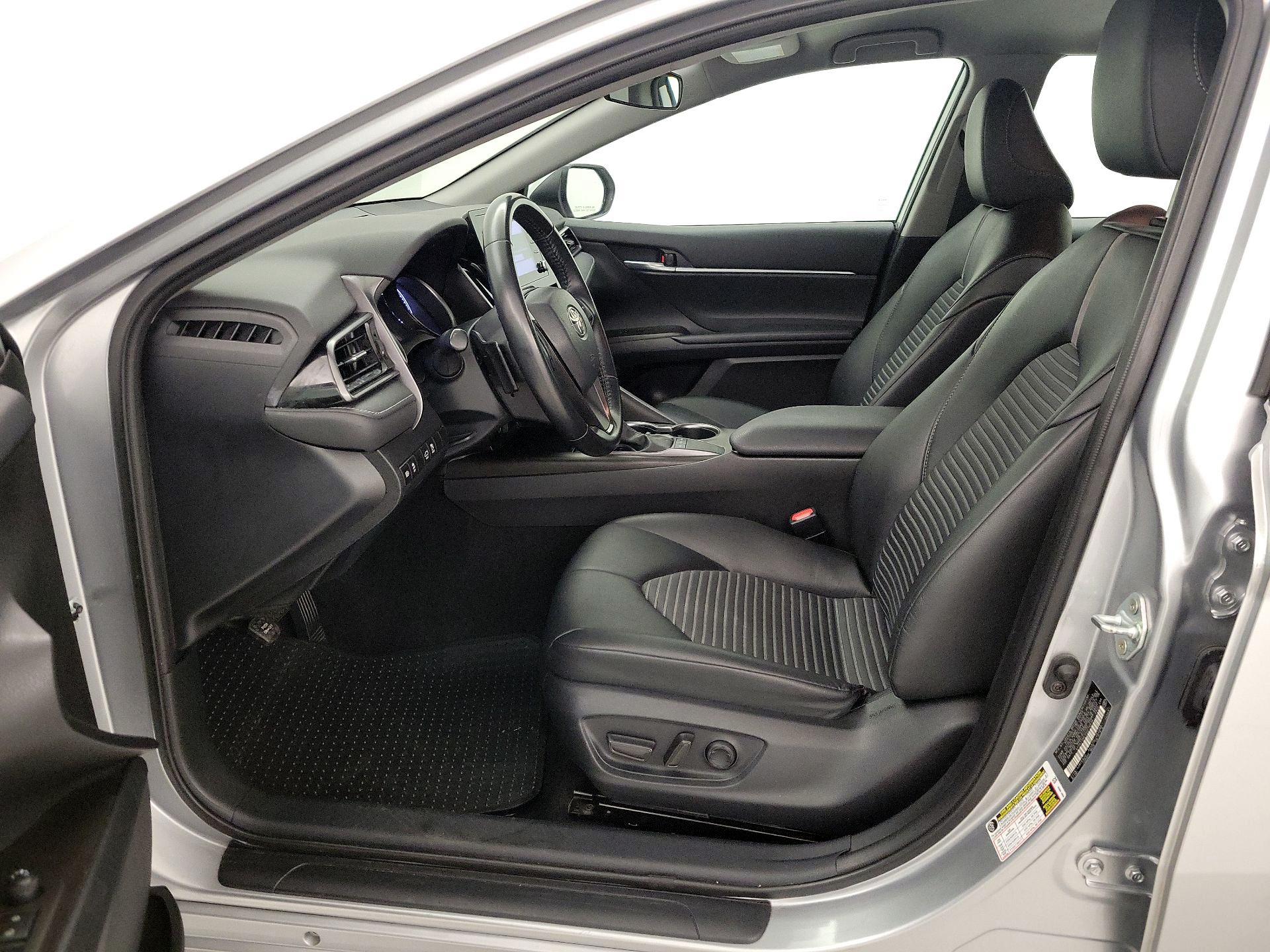 Thumbnail: 2023 Toyota Camry - 11