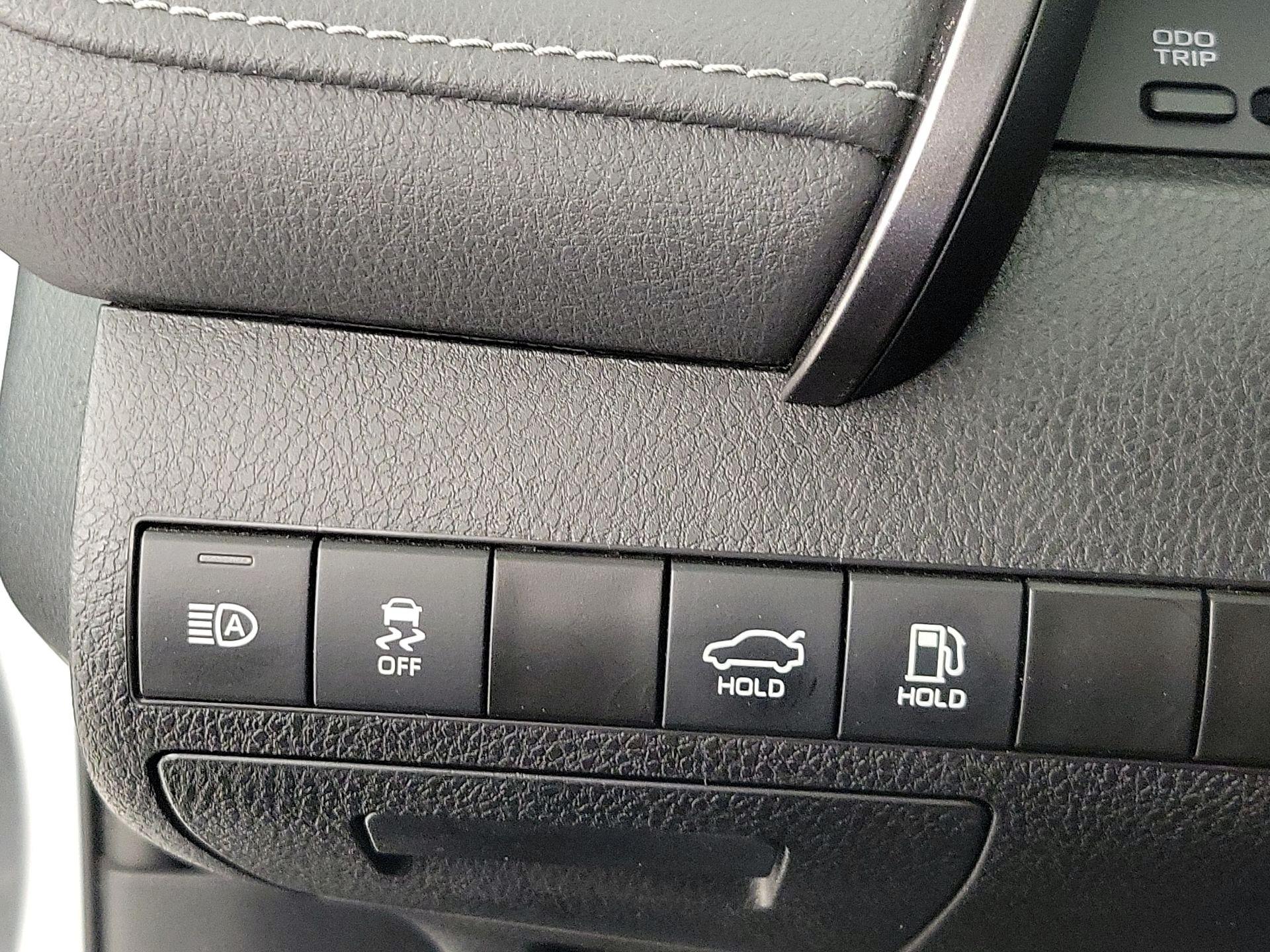 Thumbnail: 2023 Toyota Camry - 13