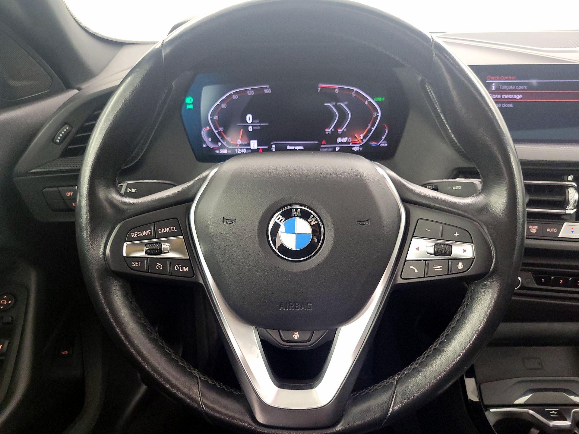 Thumbnail: 2024 BMW 2 Series - 10