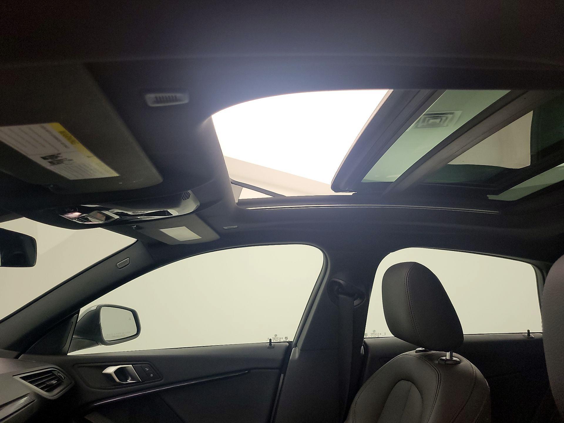 Thumbnail: 2024 BMW 2 Series - 20