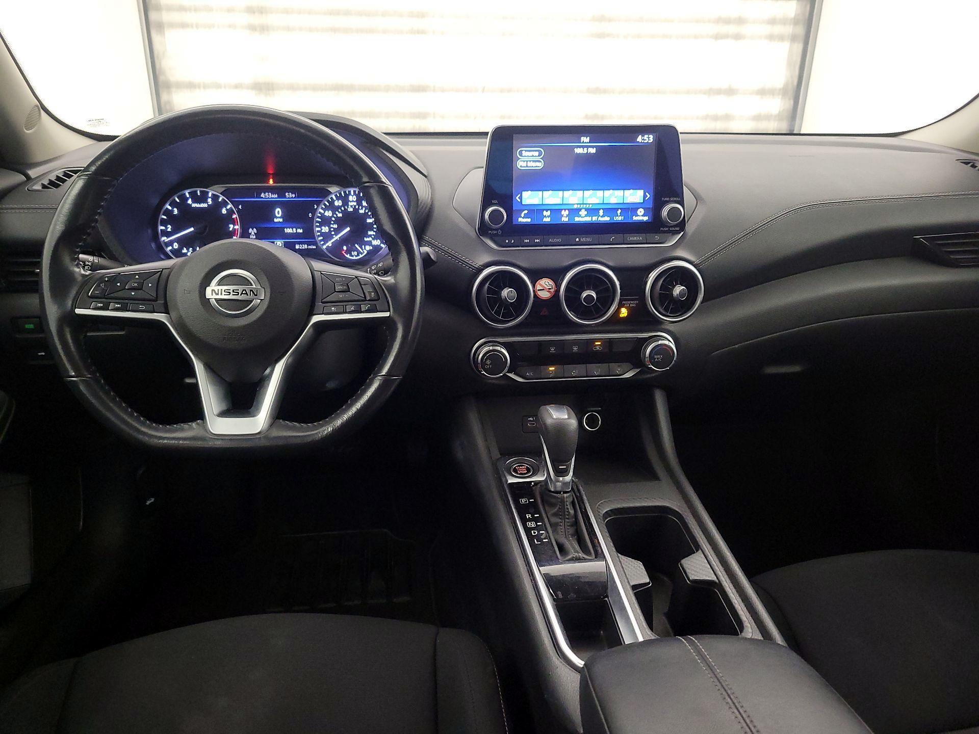 Thumbnail: 2022 Nissan Sentra - 9