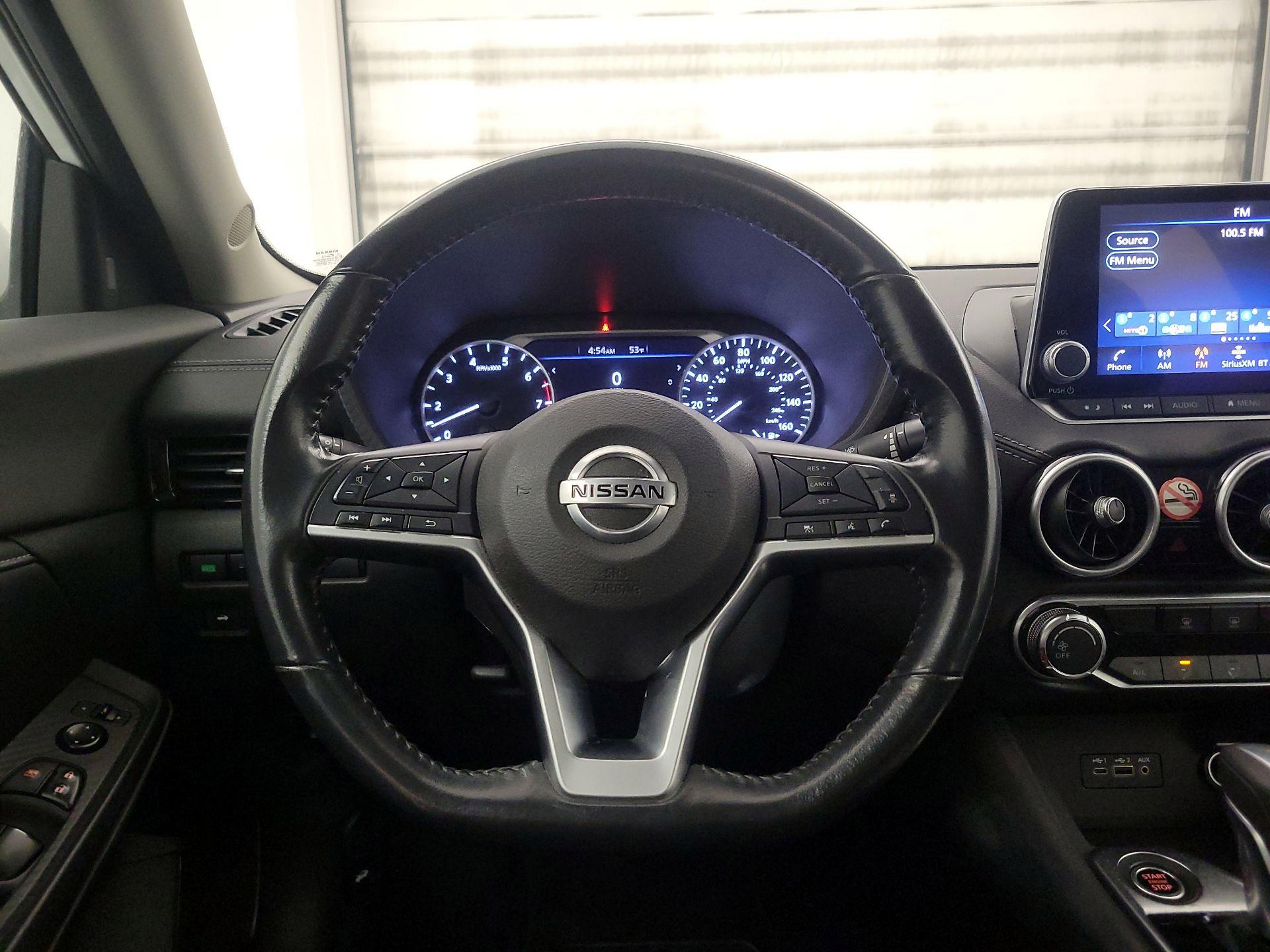 Thumbnail: 2022 Nissan Sentra - 10