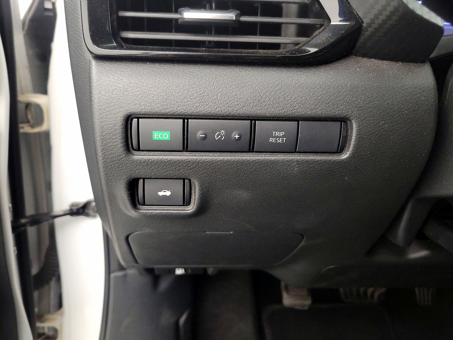 Thumbnail: 2022 Nissan Sentra - 13