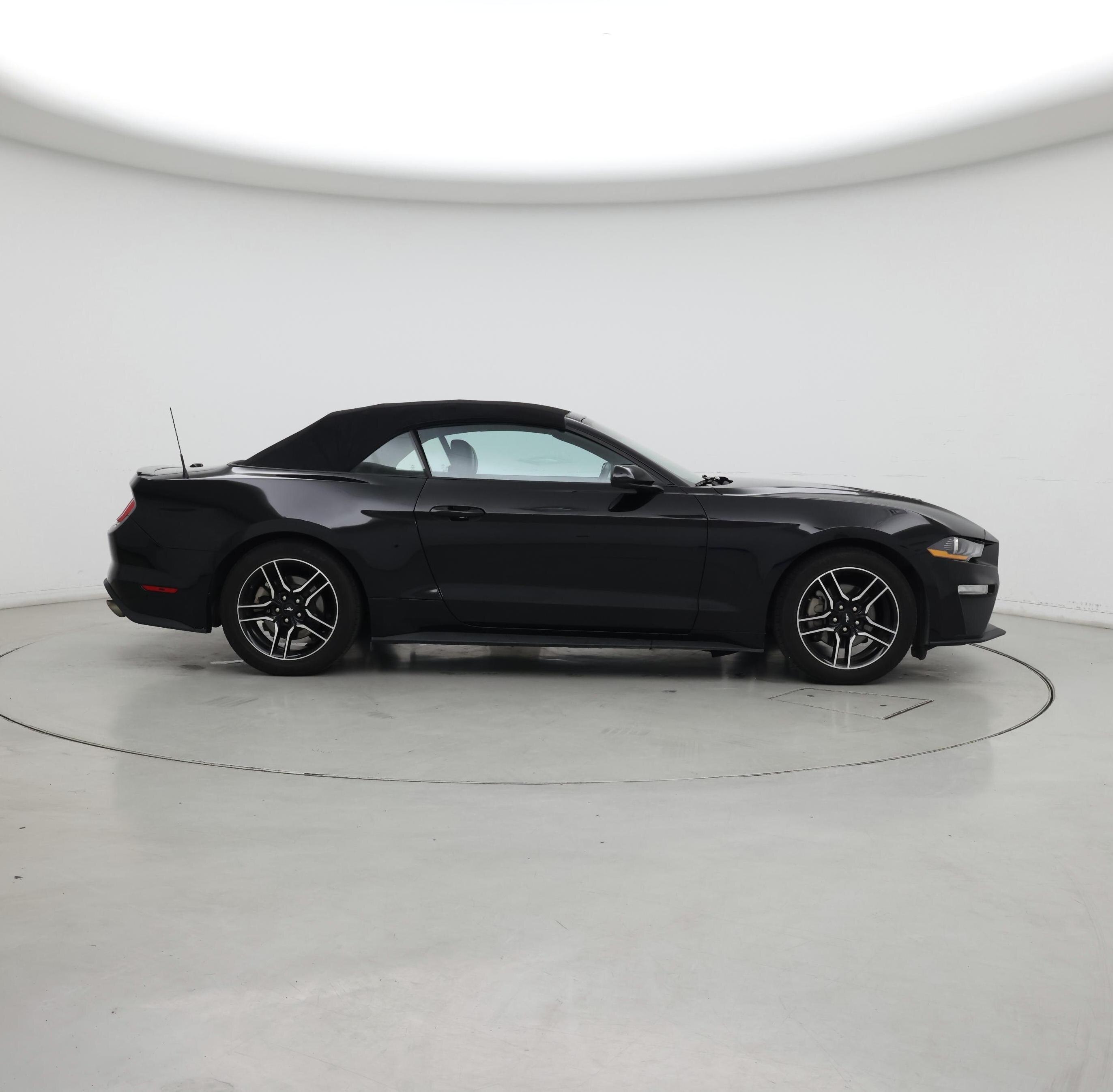 Thumbnail: 2023 Ford Mustang - 7