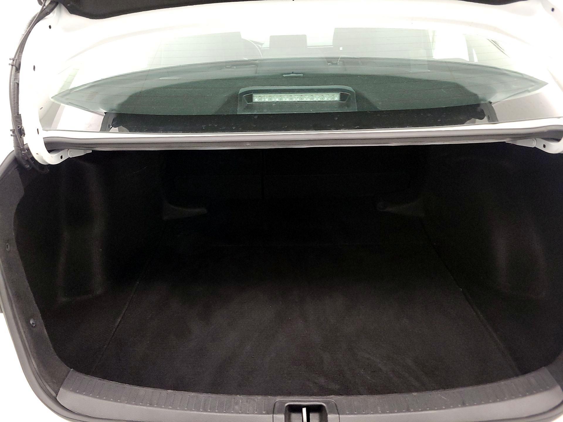 Thumbnail: 2023 Toyota Corolla - 20