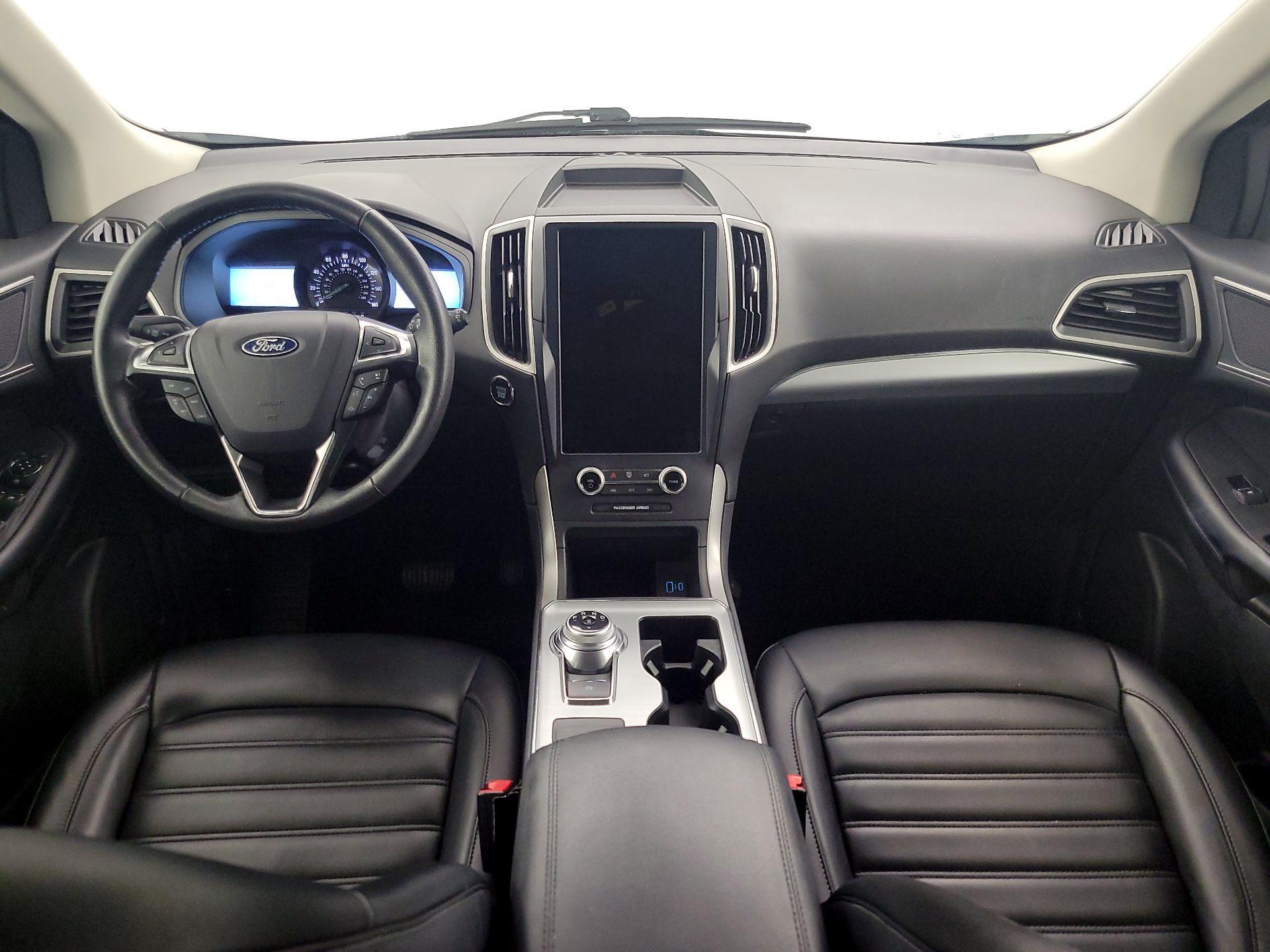 Thumbnail: 2022 Ford Edge - 9