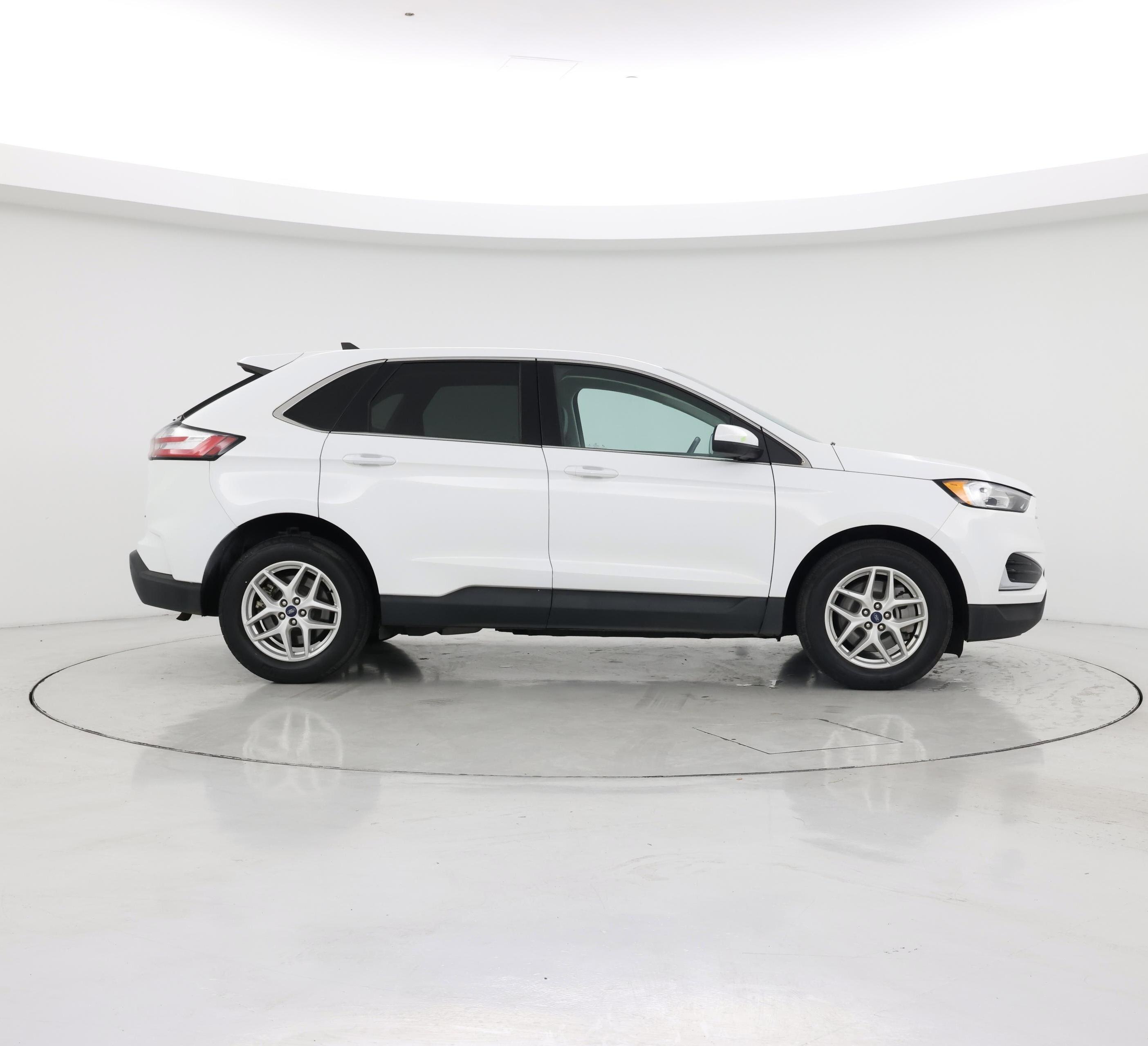 Thumbnail: 2022 Ford Edge - 7