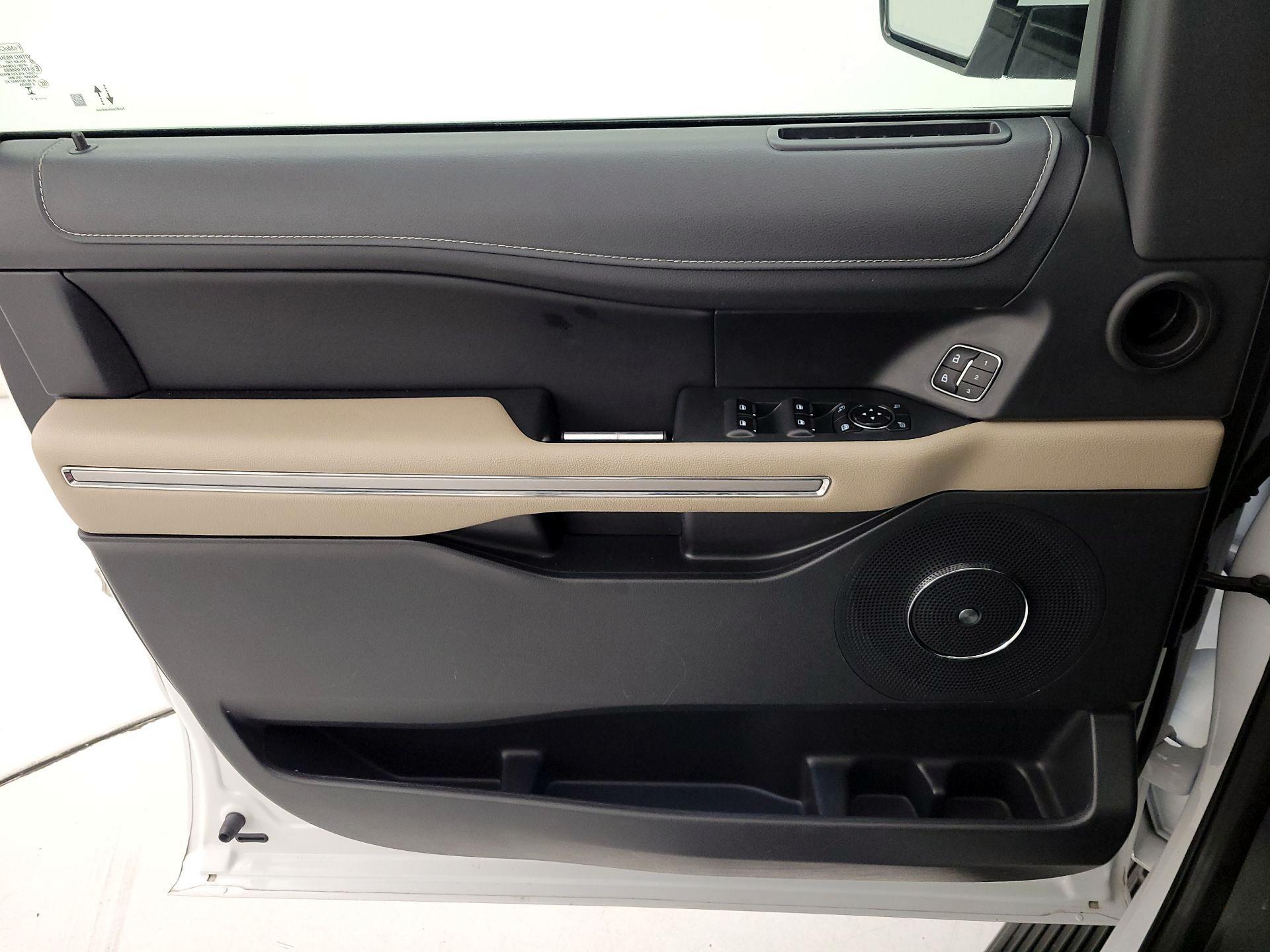 Thumbnail: 2024 Ford Expedition MAX - 12