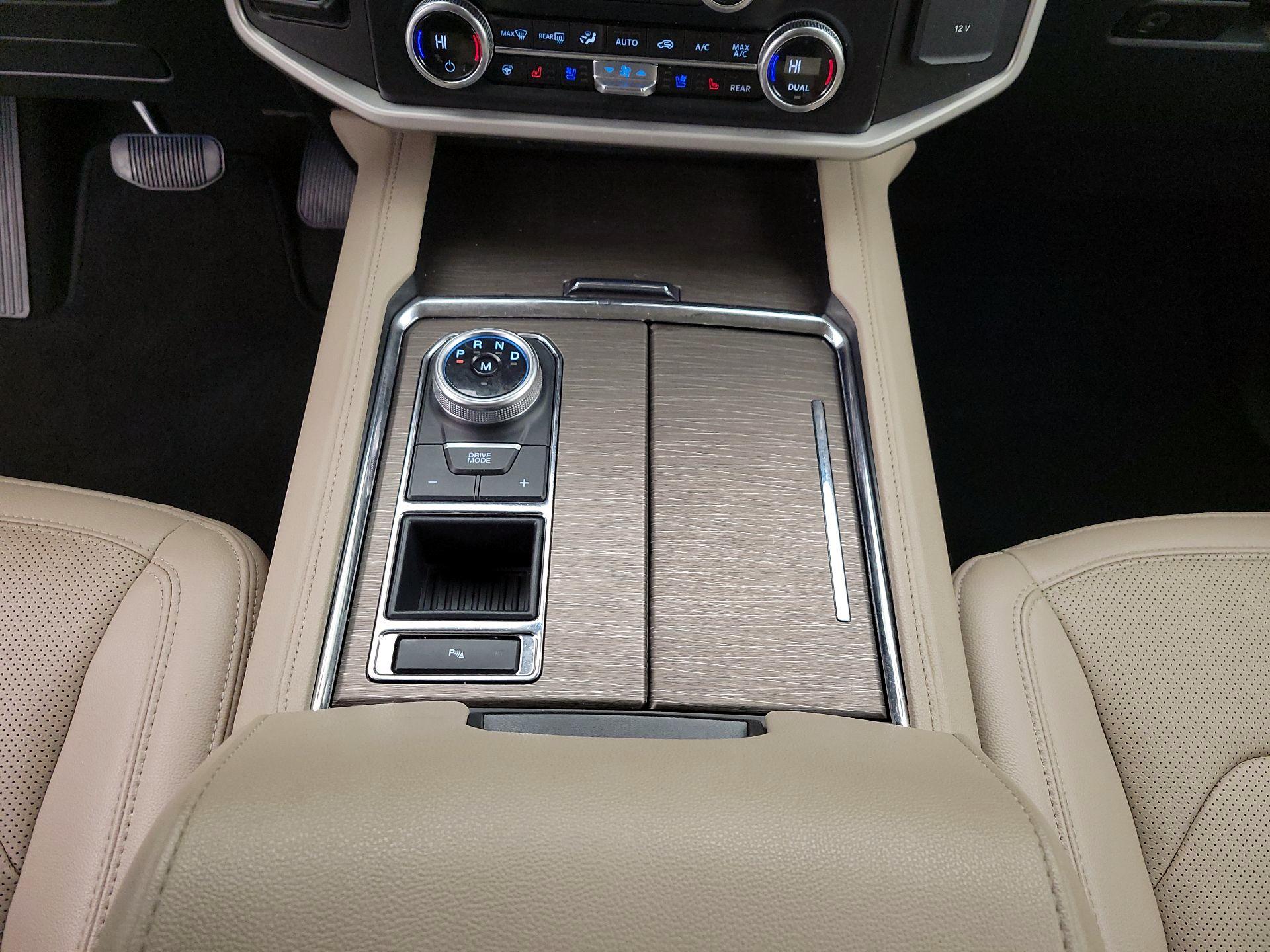 Thumbnail: 2024 Ford Expedition MAX - 18