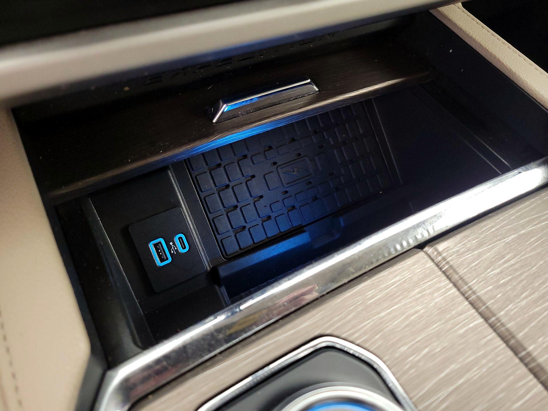 Thumbnail: 2024 Ford Expedition MAX - 19