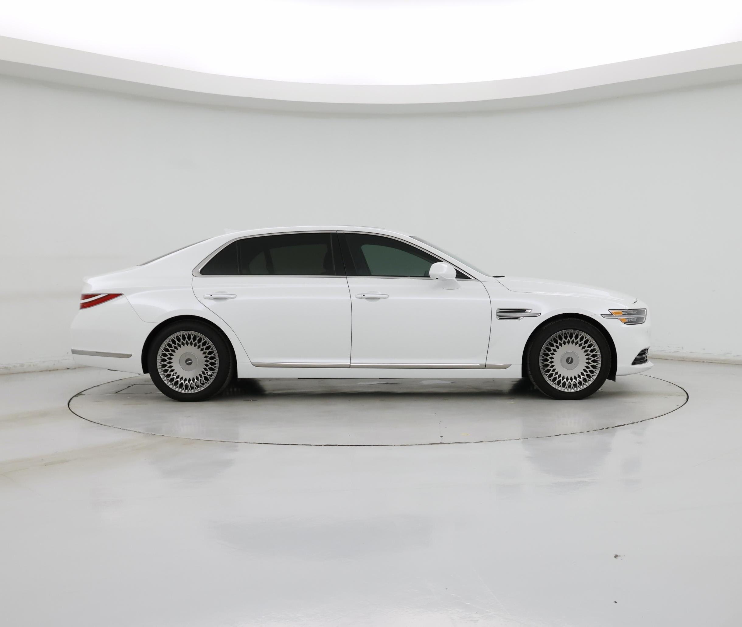 Thumbnail: 2022 Genesis G90 - 7