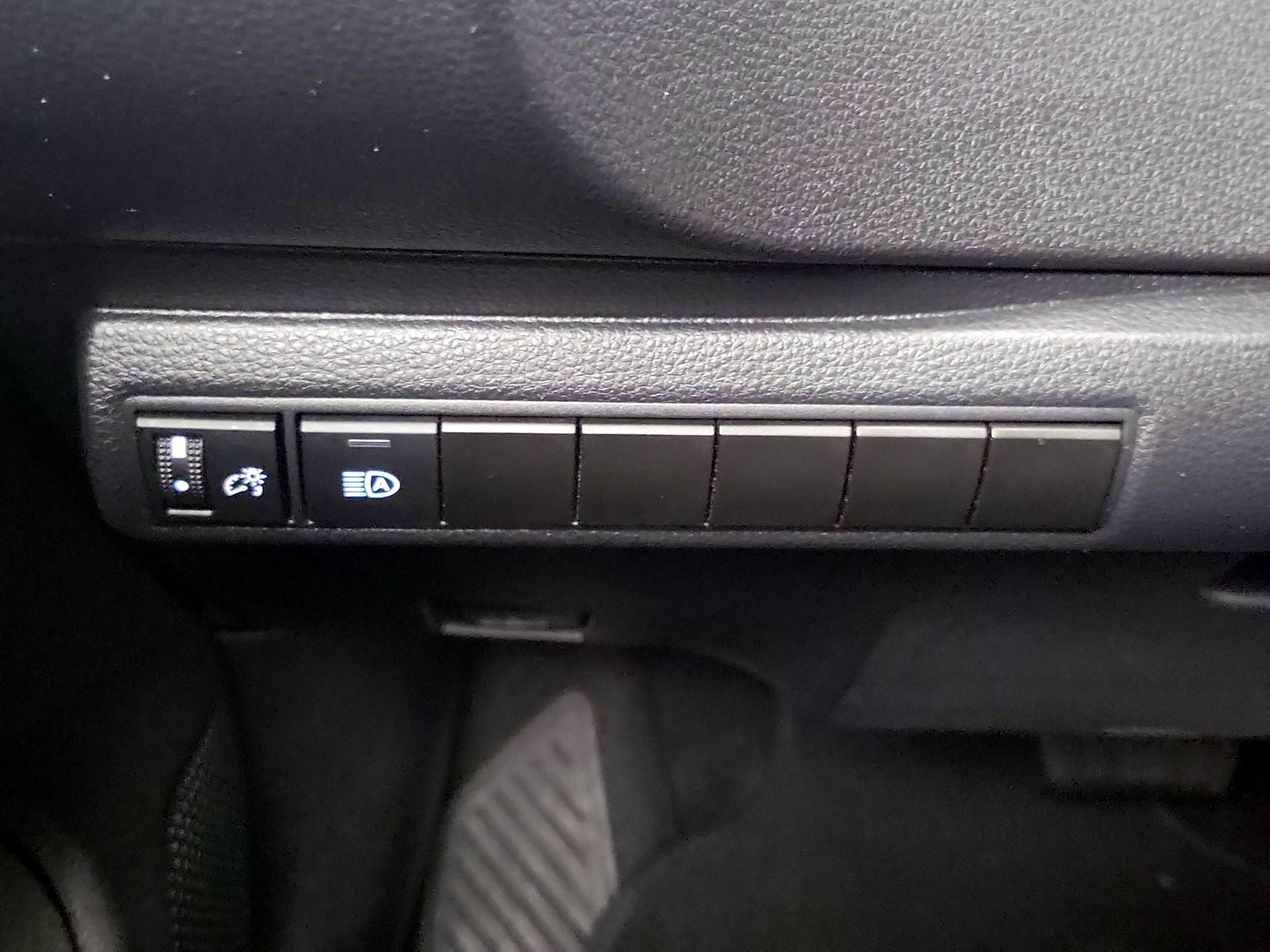 Thumbnail: 2023 Toyota Corolla - 13