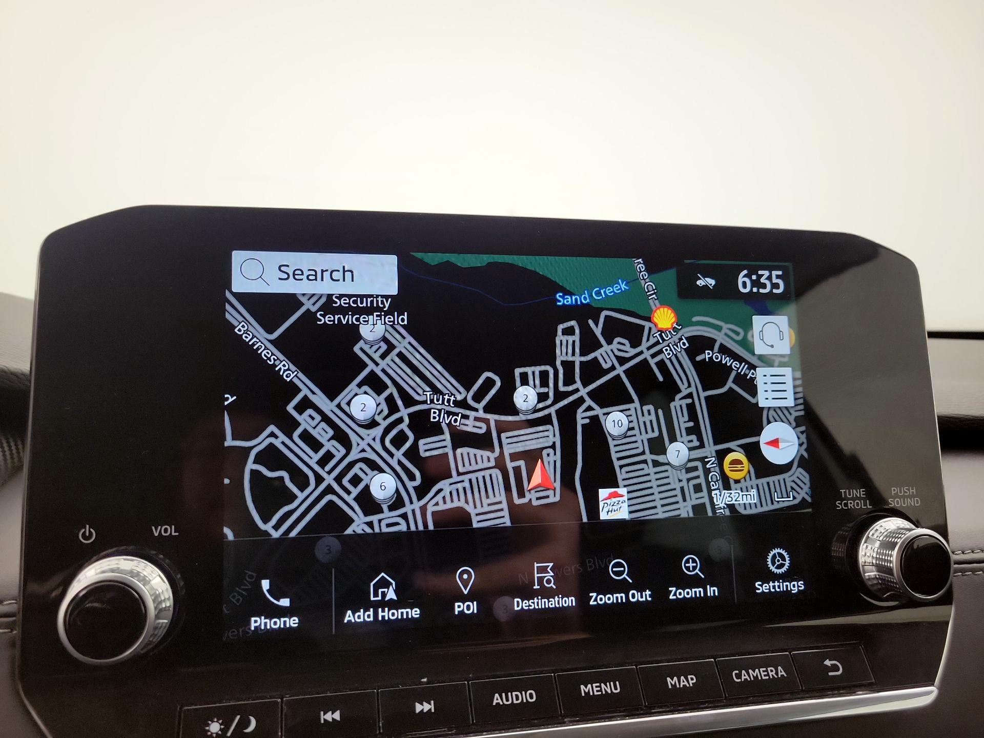 Thumbnail: 2023 Mitsubishi Outlander - 14