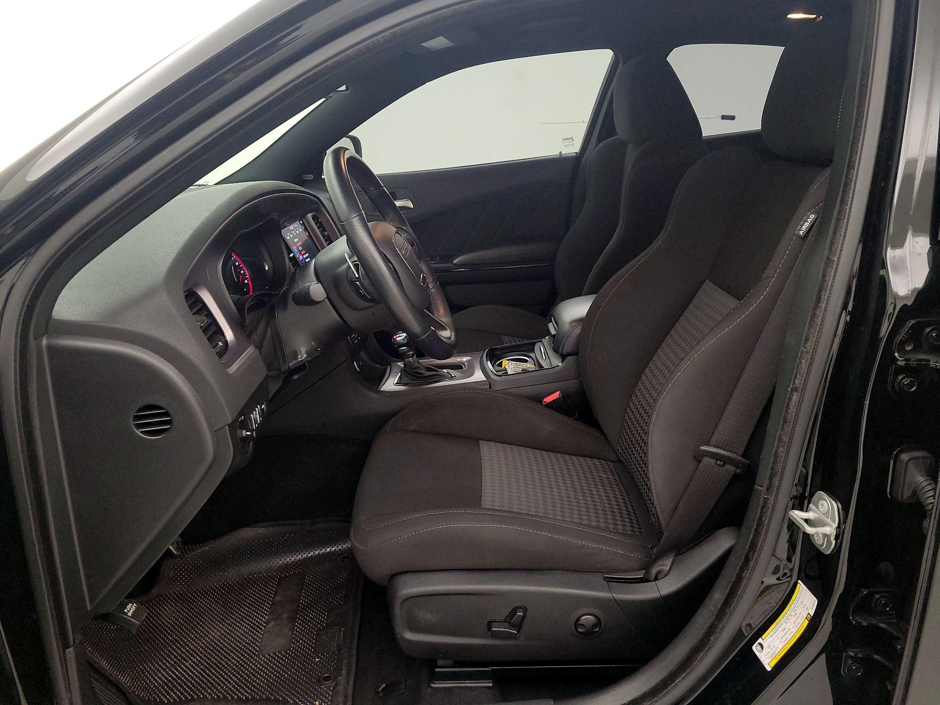 Thumbnail: 2022 Dodge Charger - 11