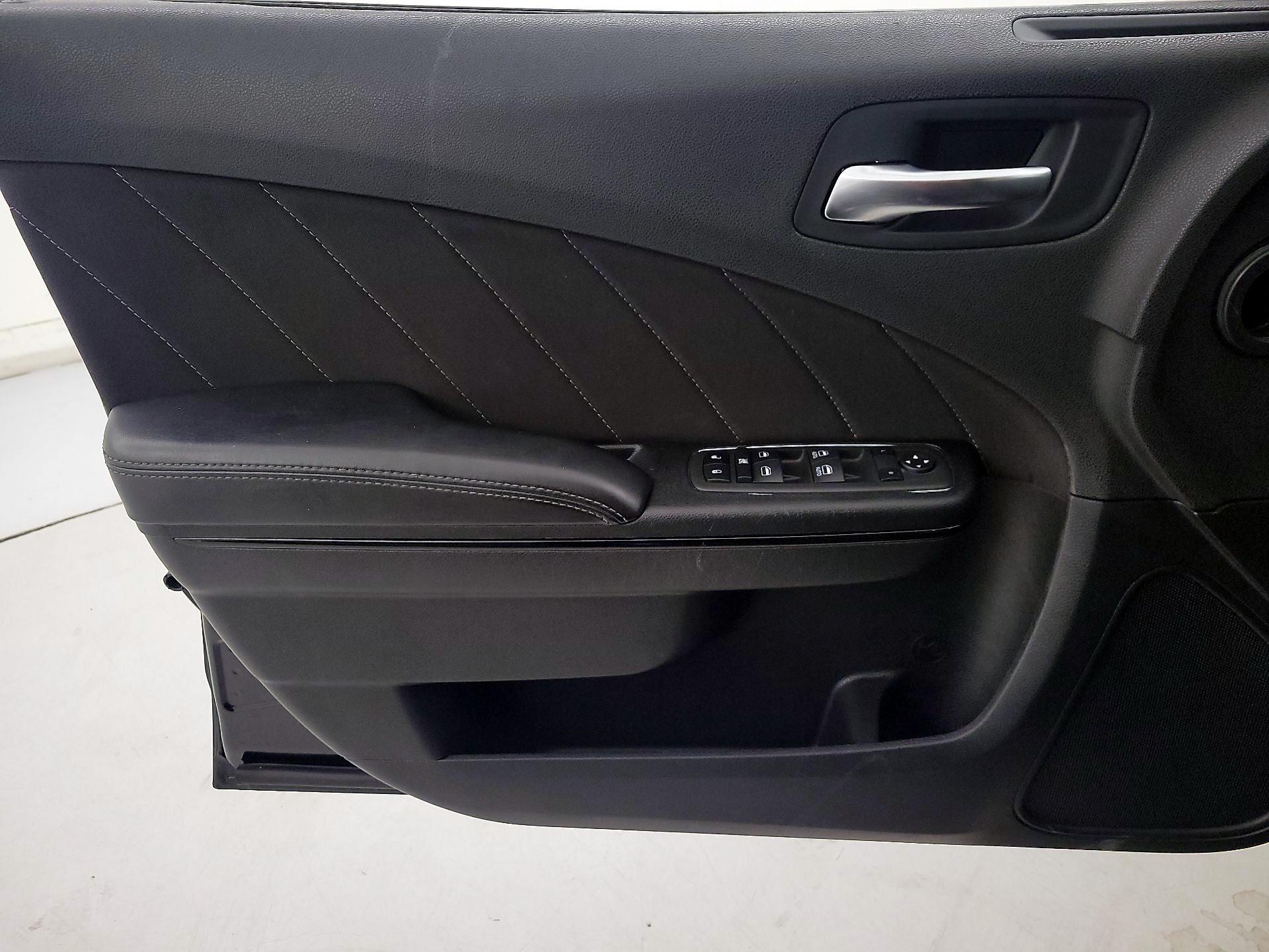 Thumbnail: 2022 Dodge Charger - 12