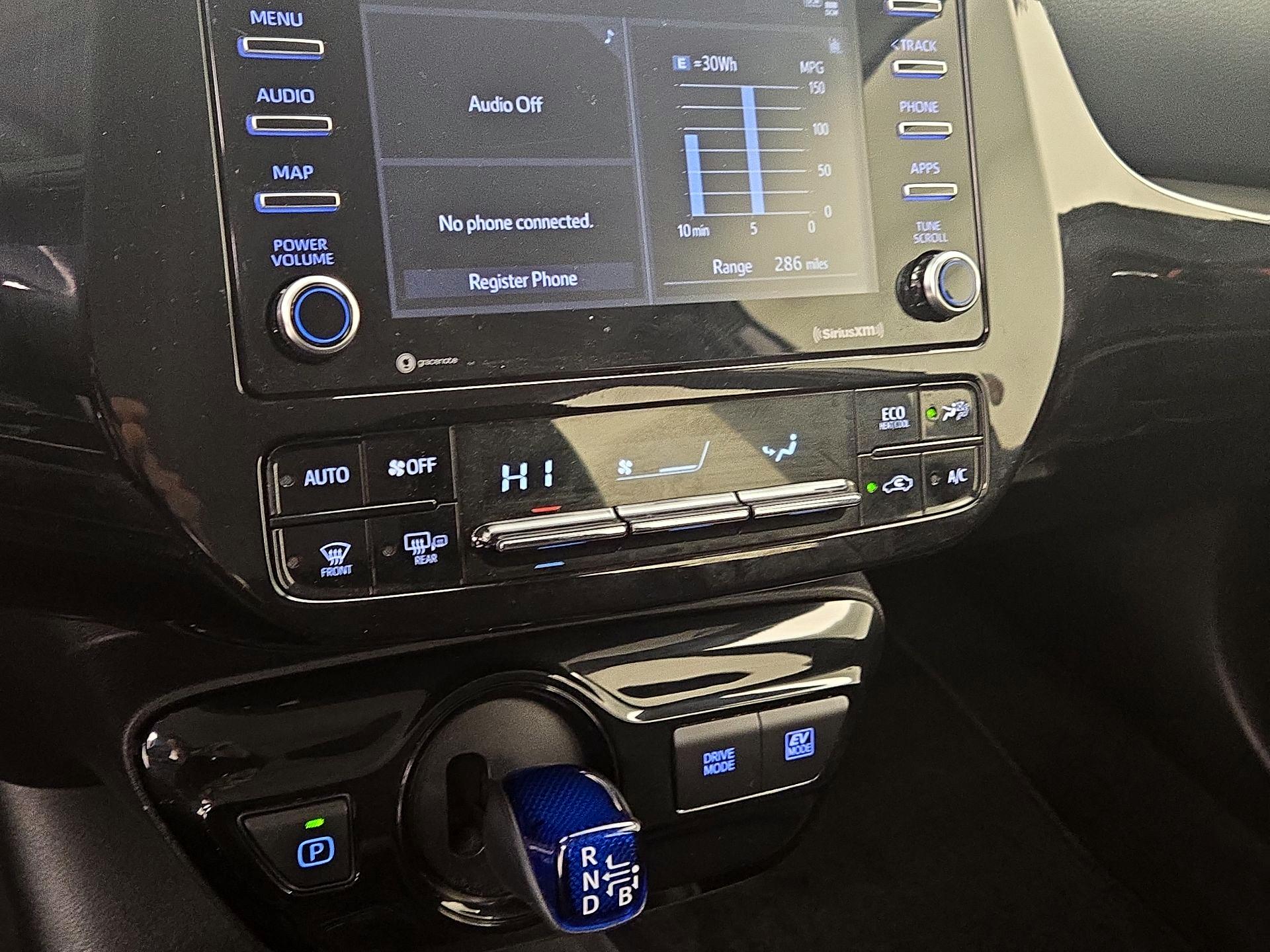 Thumbnail: 2022 Toyota Prius - 16