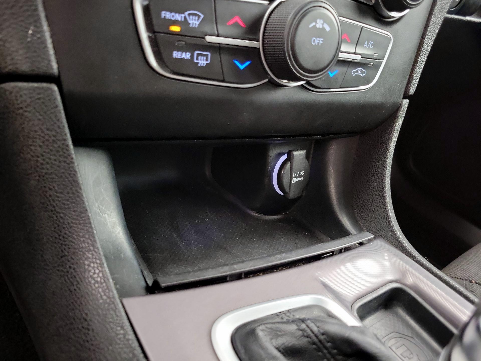 Thumbnail: 2022 Dodge Charger - 18